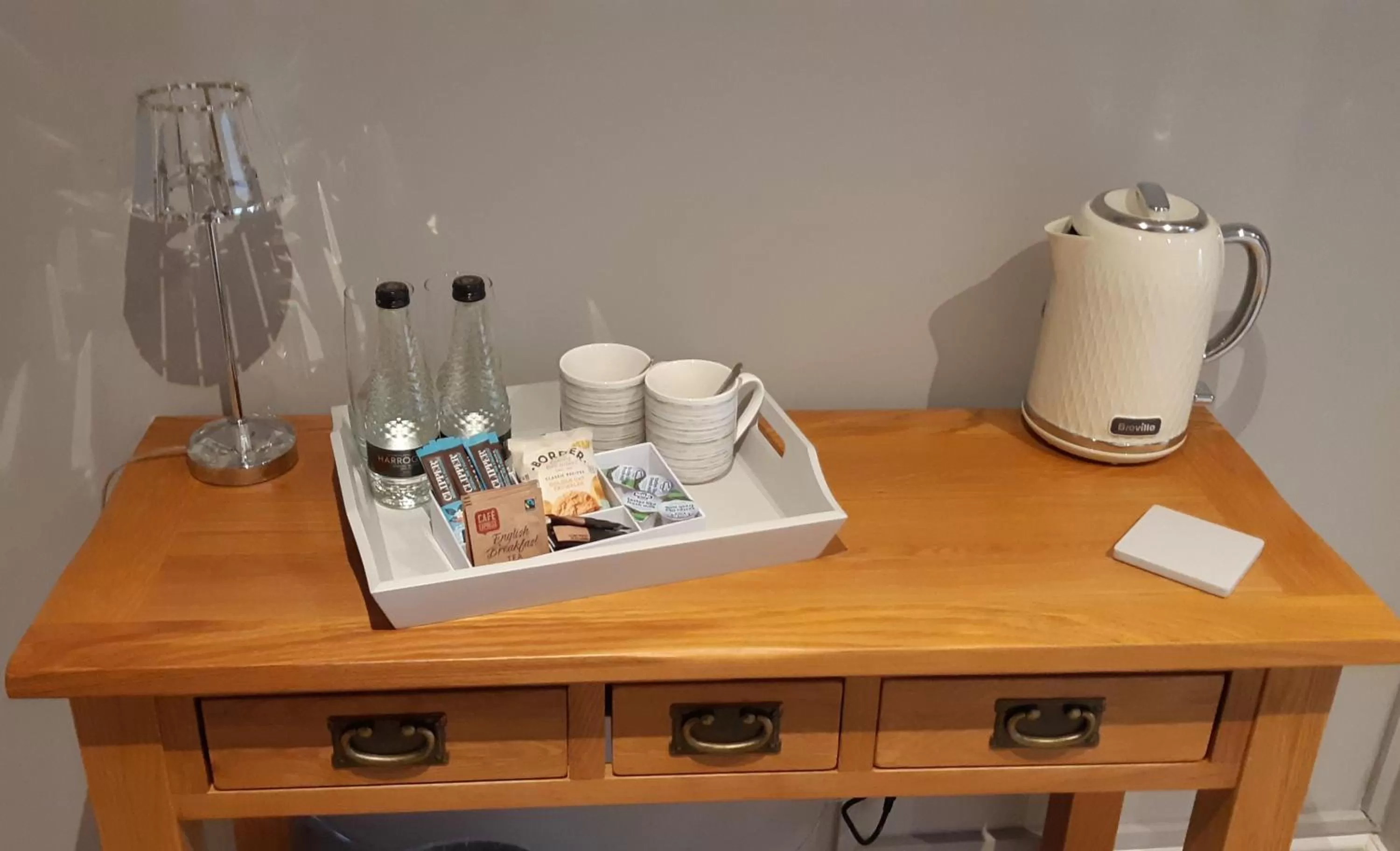 Coffee/tea facilities in The Masons Arms