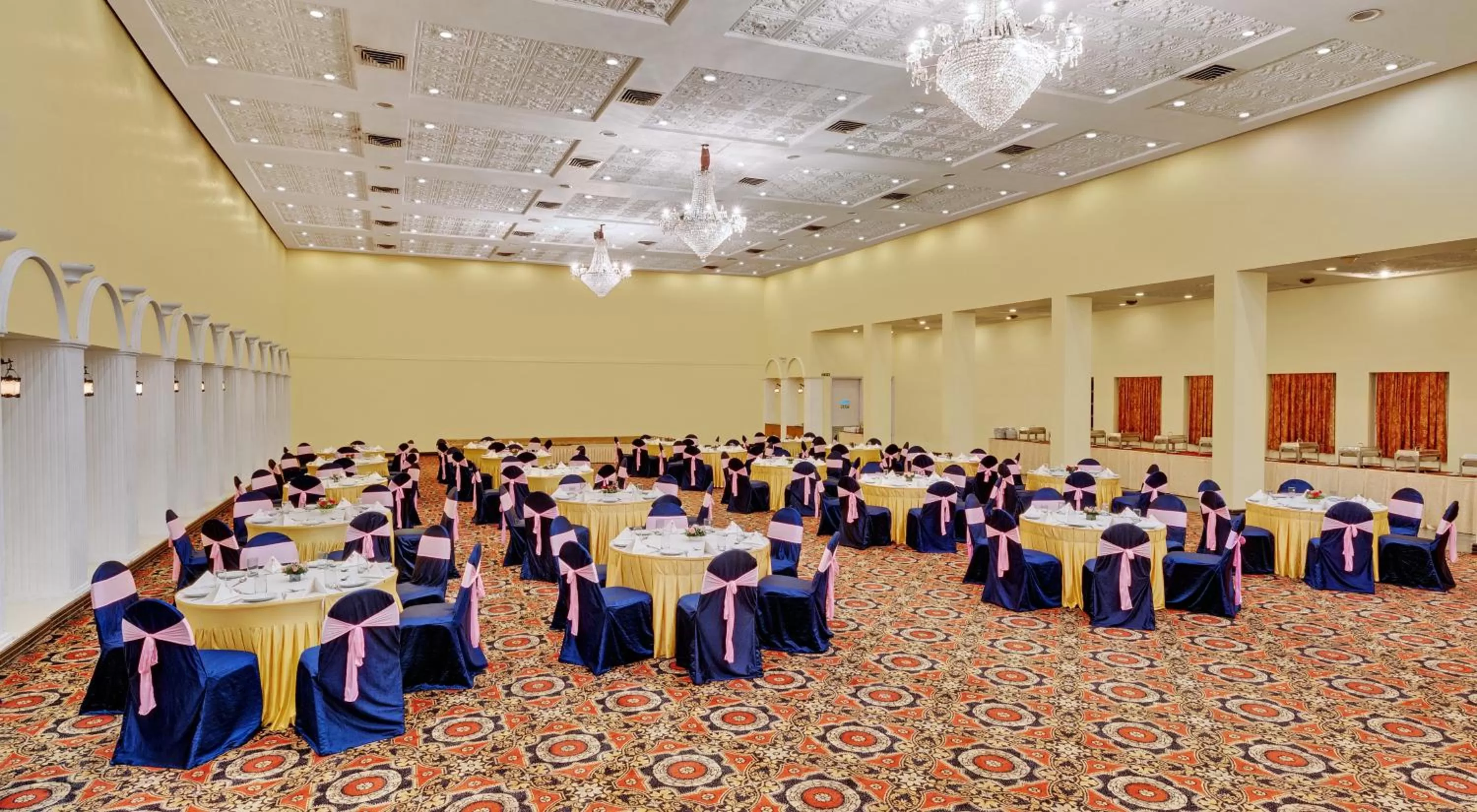 Meeting/conference room in Ambassador Pallava