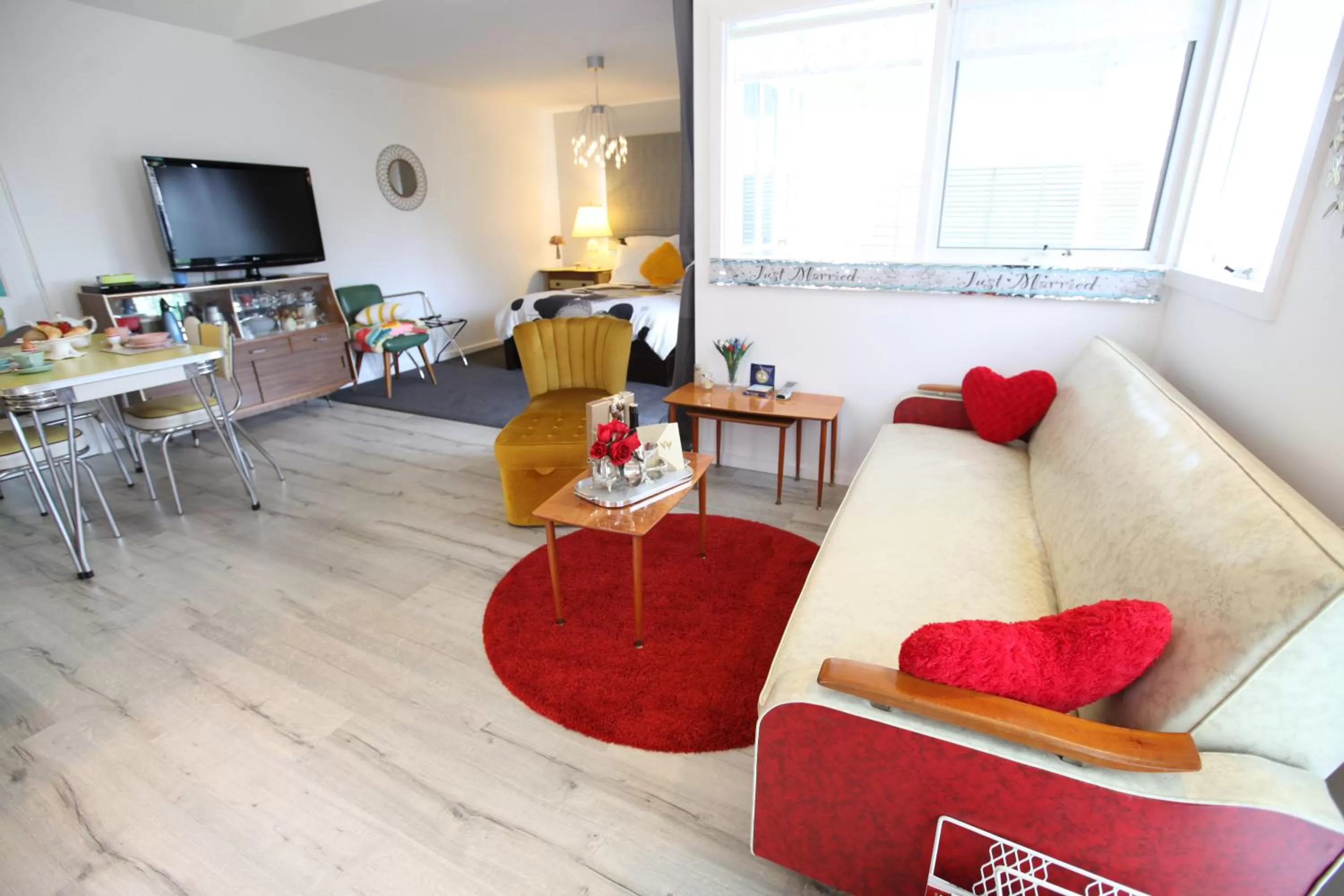 Bed, Seating Area in Sea Salt Bnb