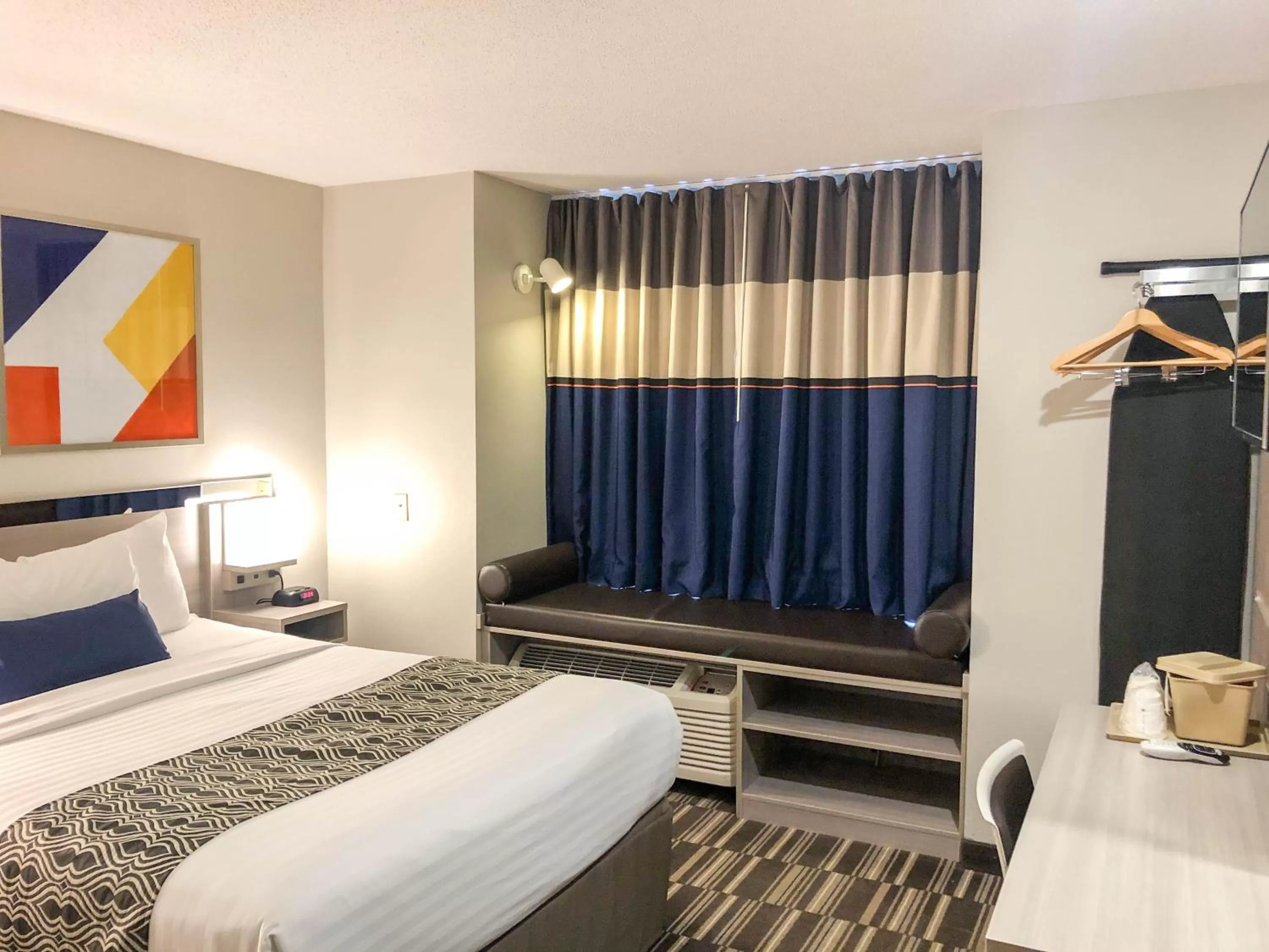 Bed in Microtel Inn & Suites by Wyndham Eagan/St Paul
