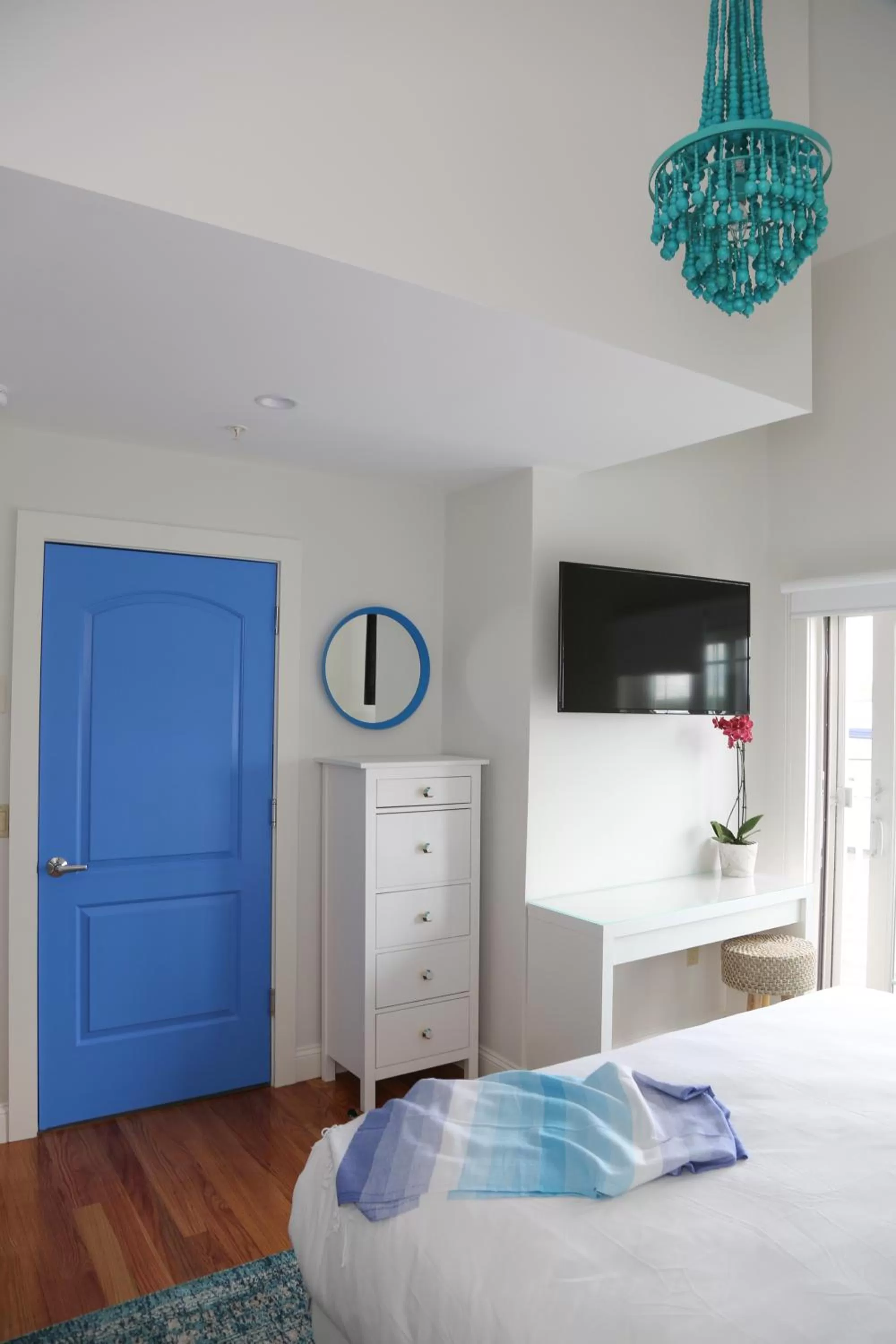 Bed in The Sea Breeze Inn