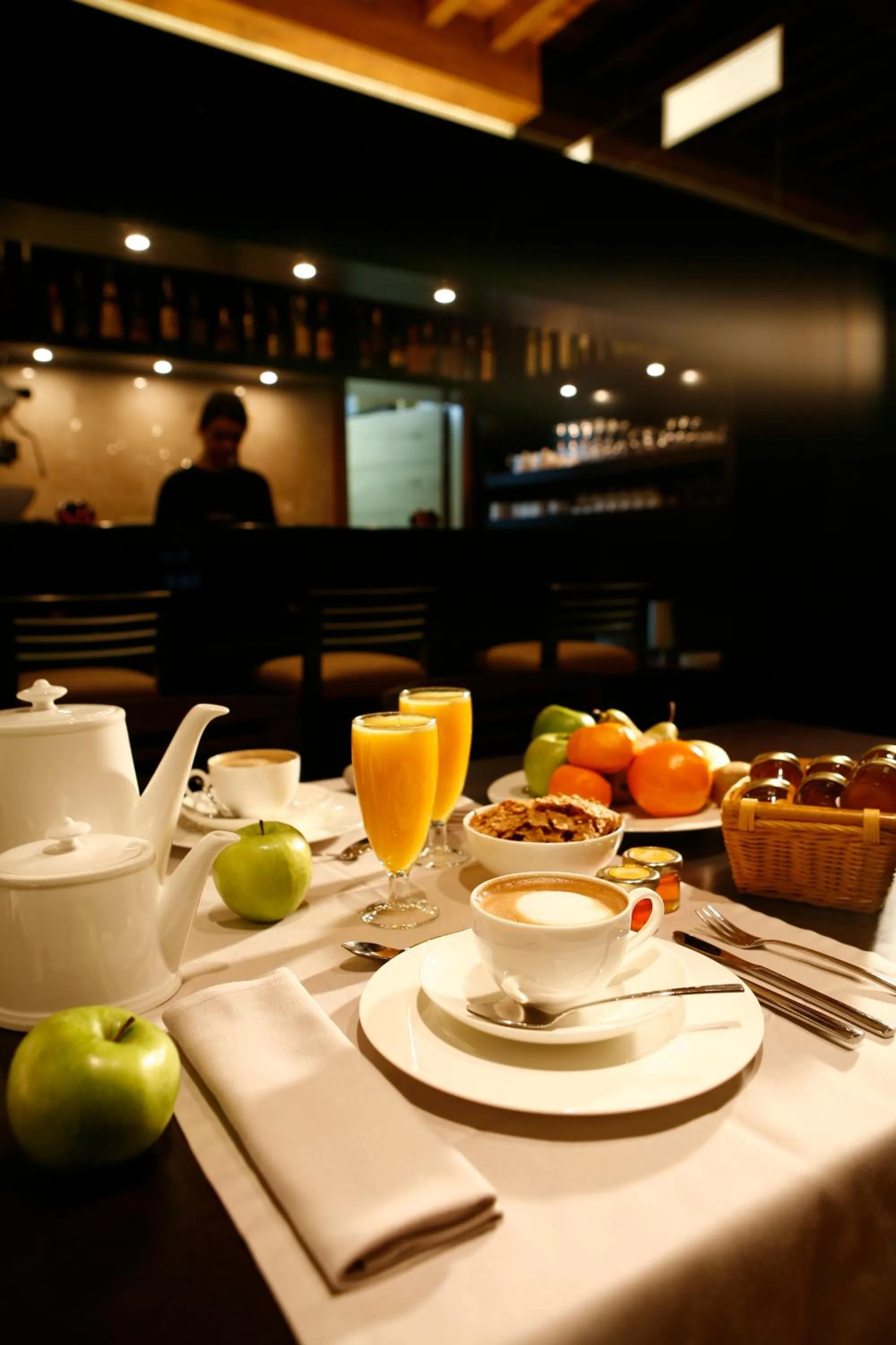 Restaurant/places to eat in Hotel Altaïr