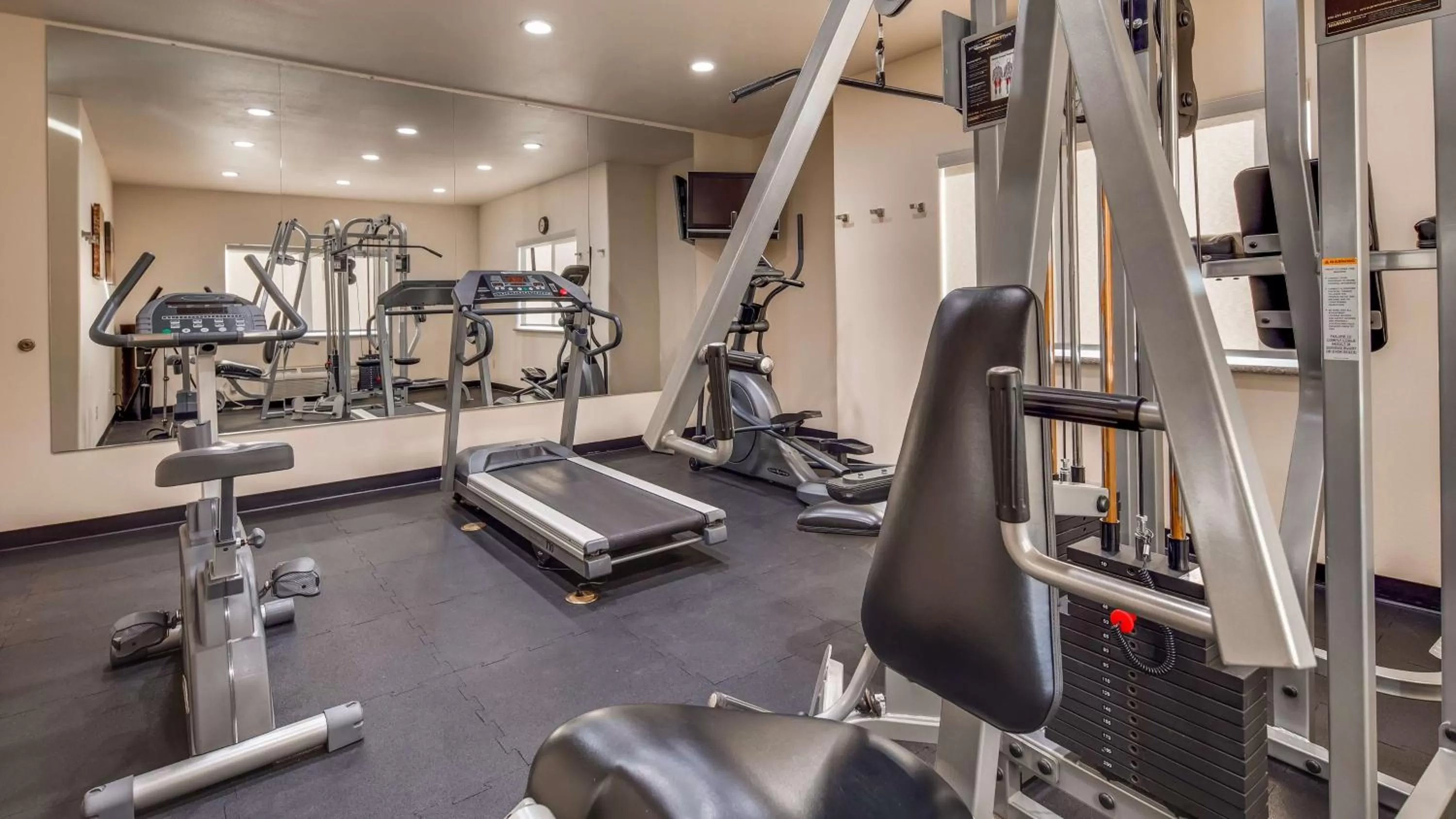 Fitness centre/facilities in Best Western Plus Battleground Inn & Suites