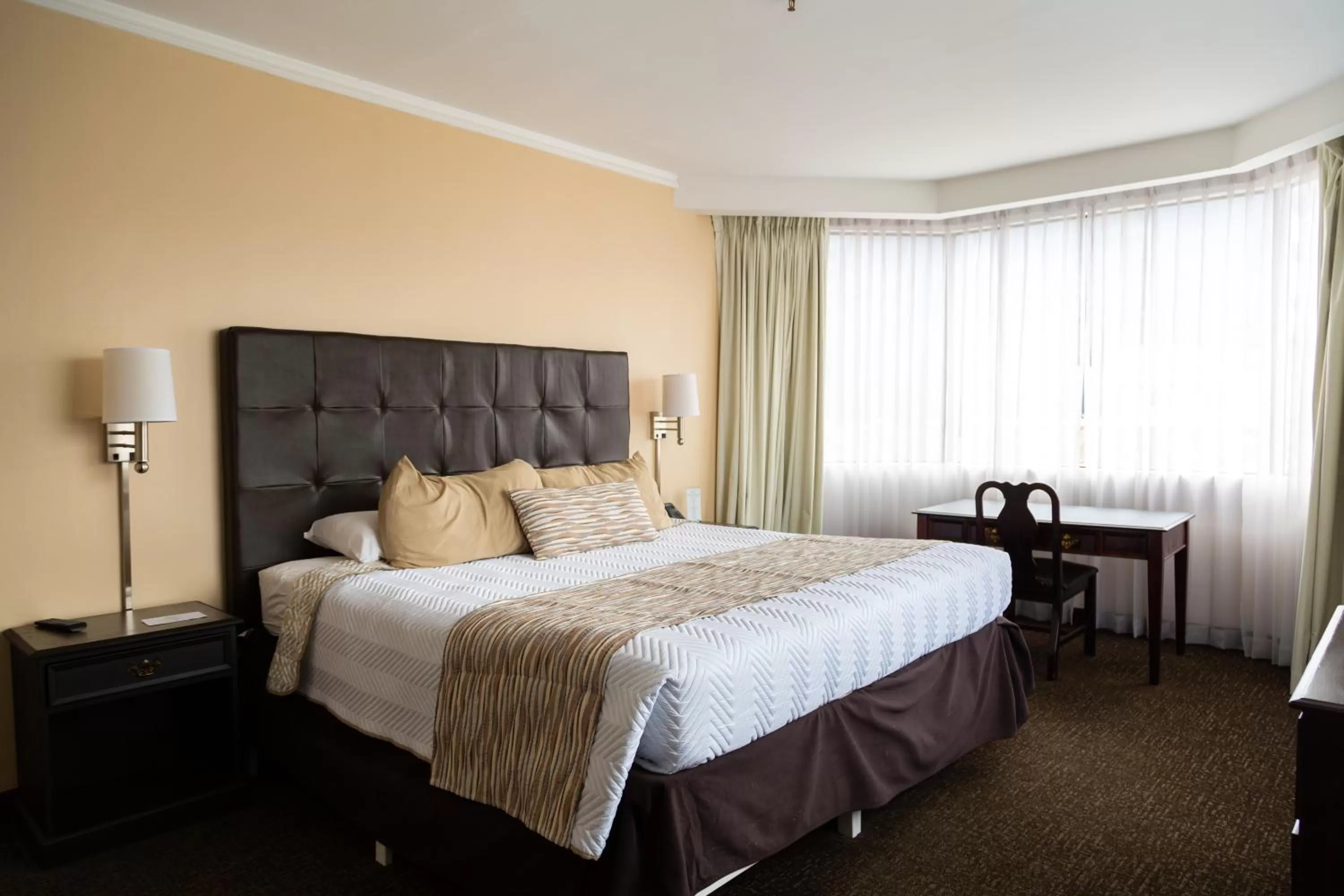 Bed in Taormina Hotel and Casino-Adults Only