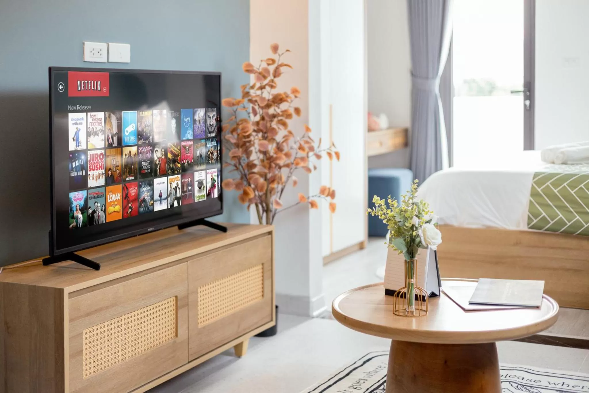 TV and multimedia in Crescendo Boutique Studio