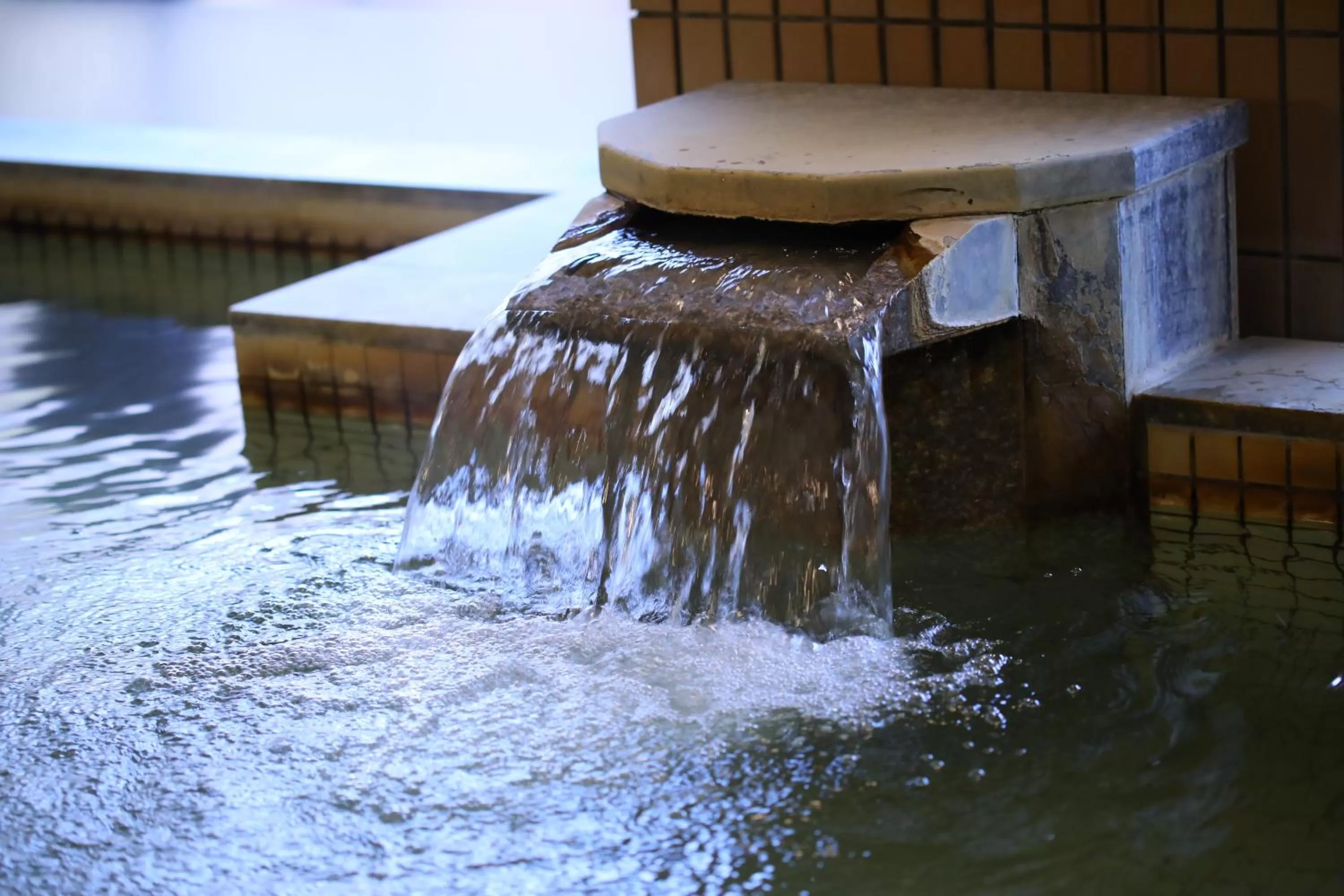 Hot Spring Bath in KAMENOI HOTEL Beppu