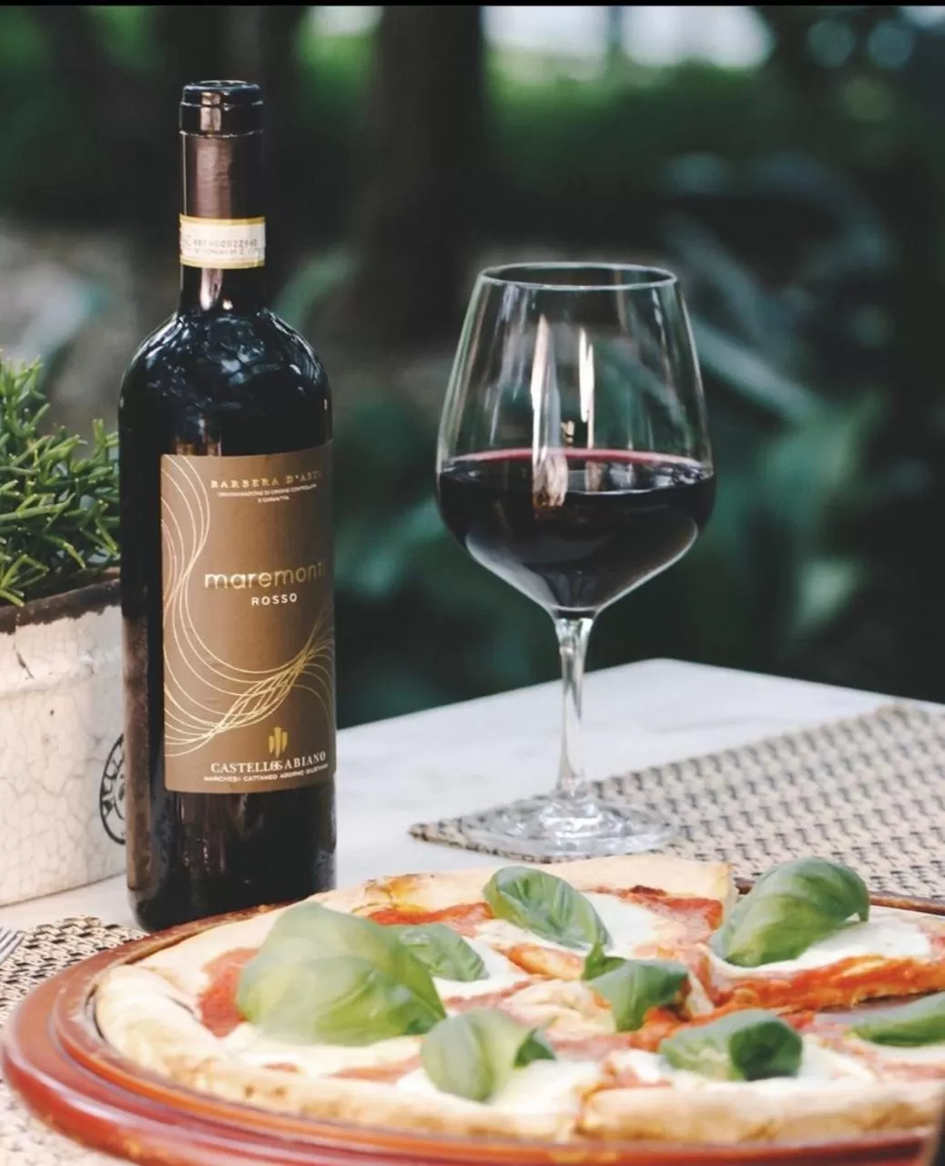 Food in Hotel Le Pelican