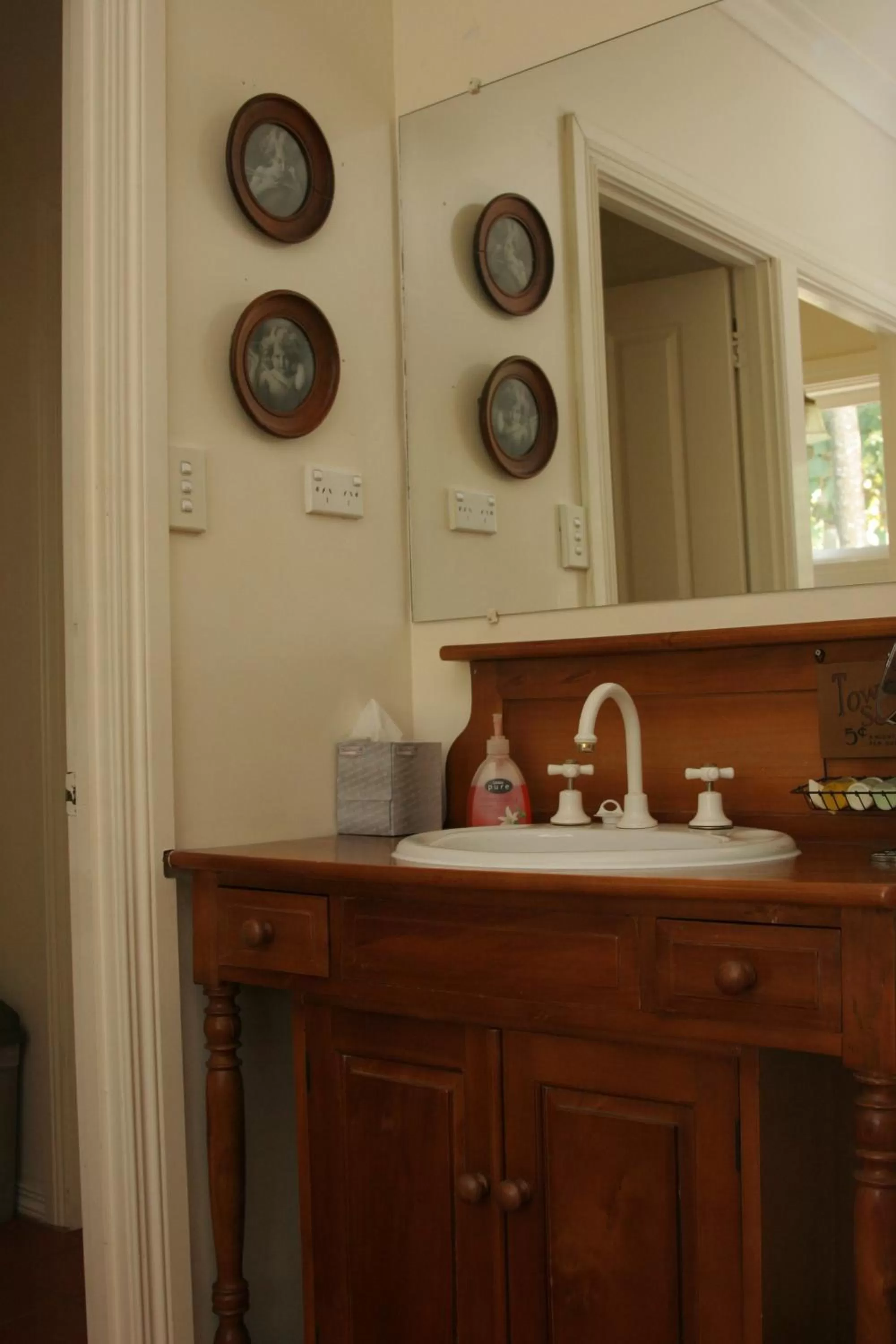 Bathroom in Belgrave Hideaway
