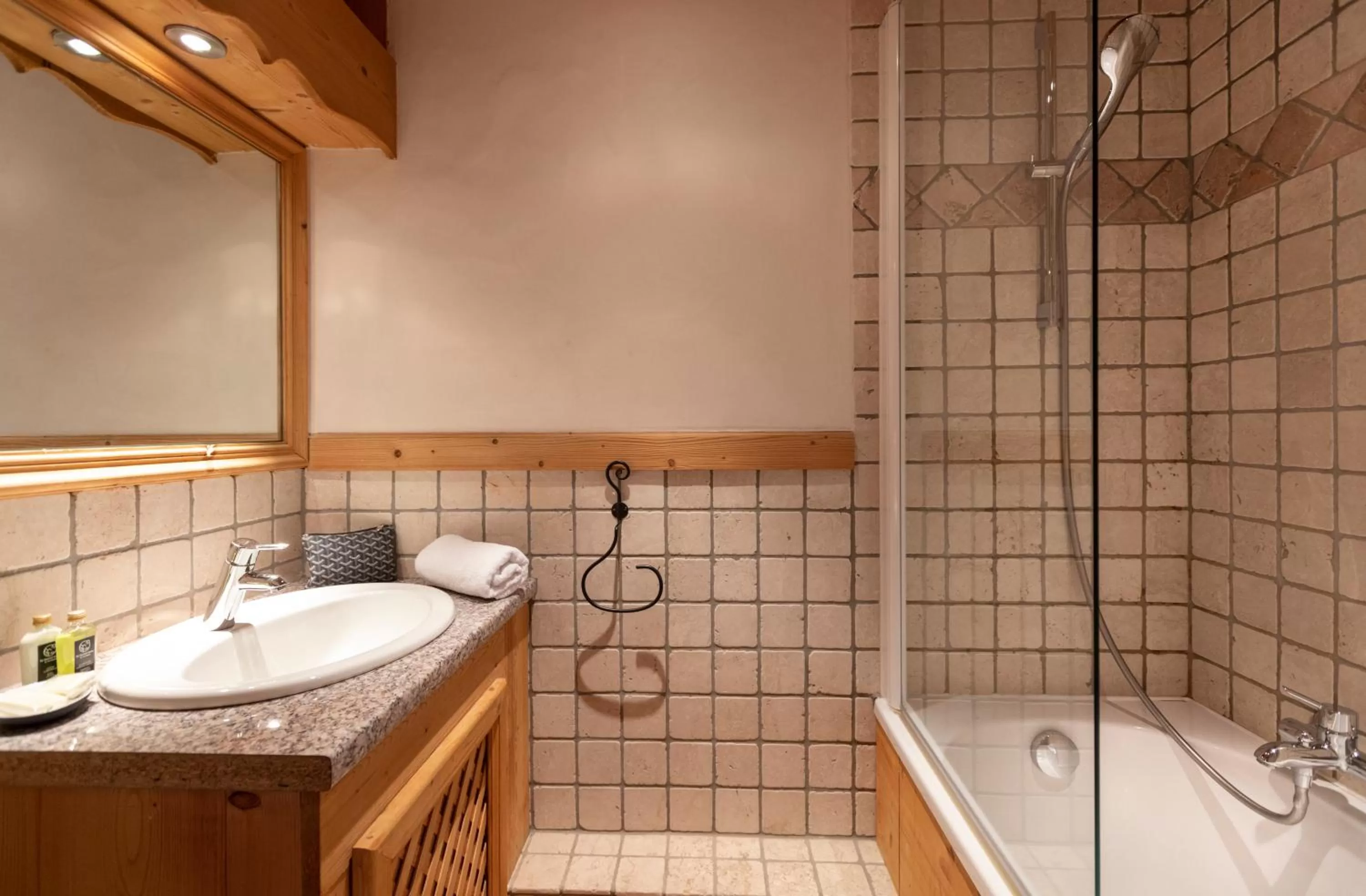 Bathroom in TERRESENS - LES CASCADES