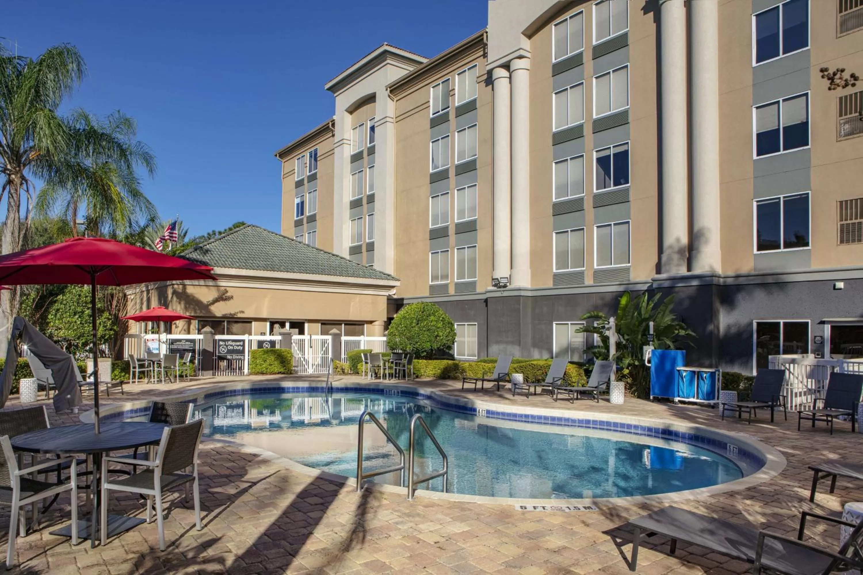 Property building in Hampton Inn Lake Buena Vista / Orlando