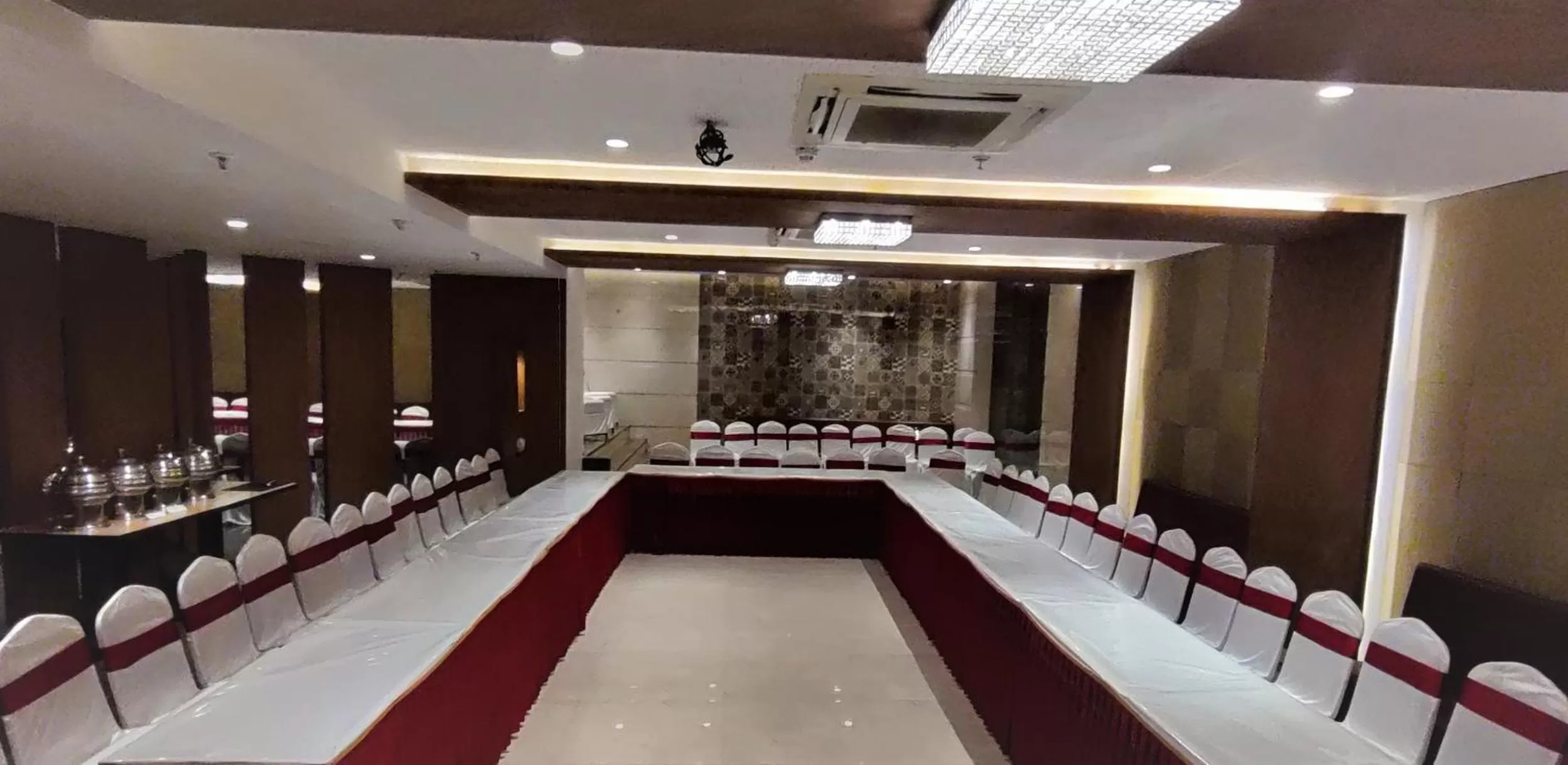 Business facilities, Banquet Facilities in Grand Mookambika