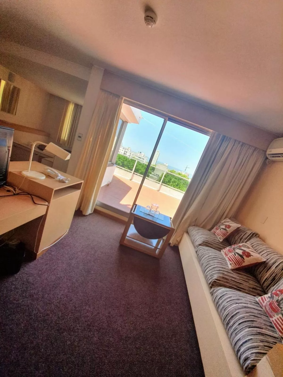 Photo of the whole room, Seating Area in Hotel Klee