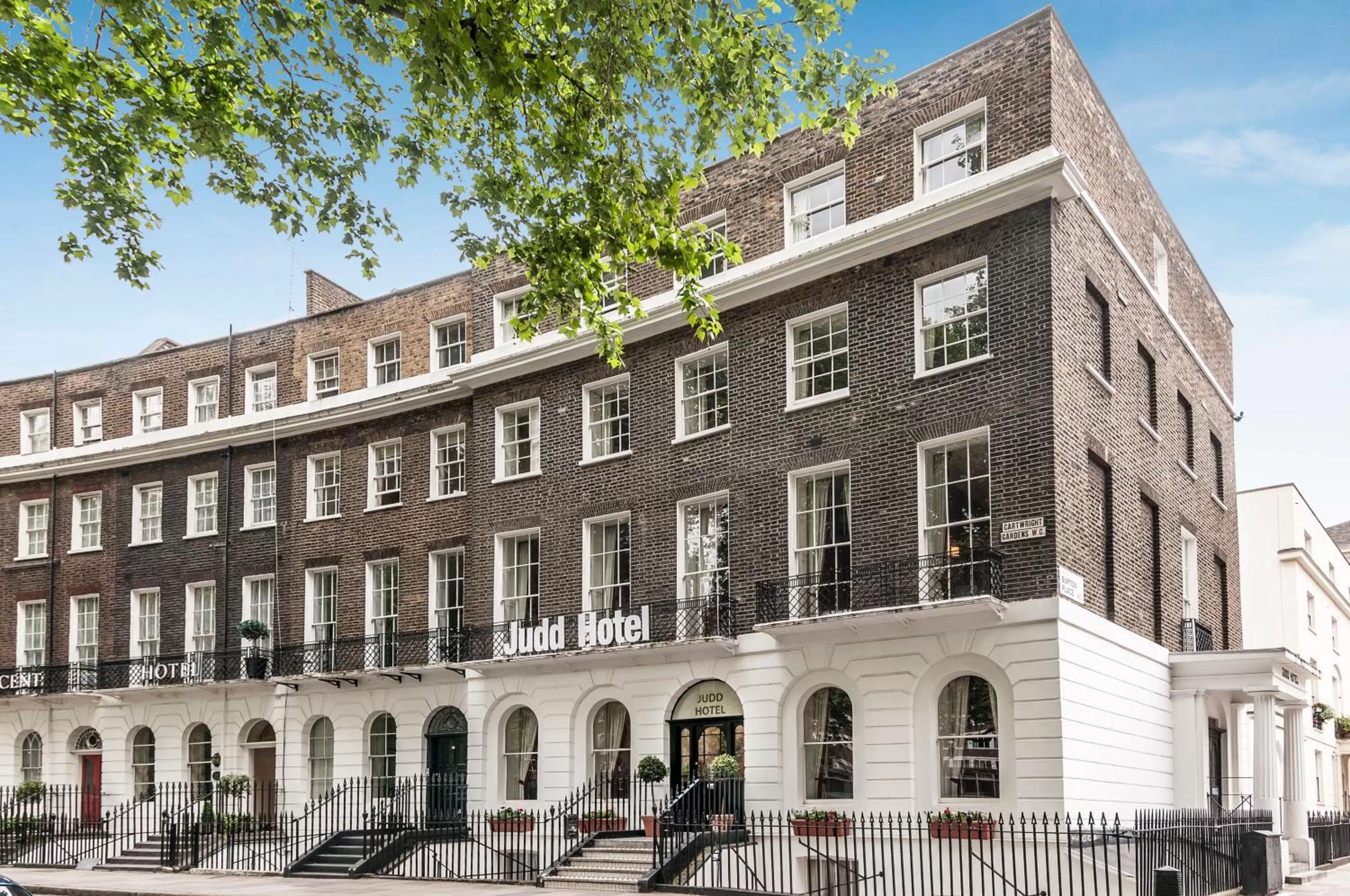 Facade/entrance in The Judd Hotel