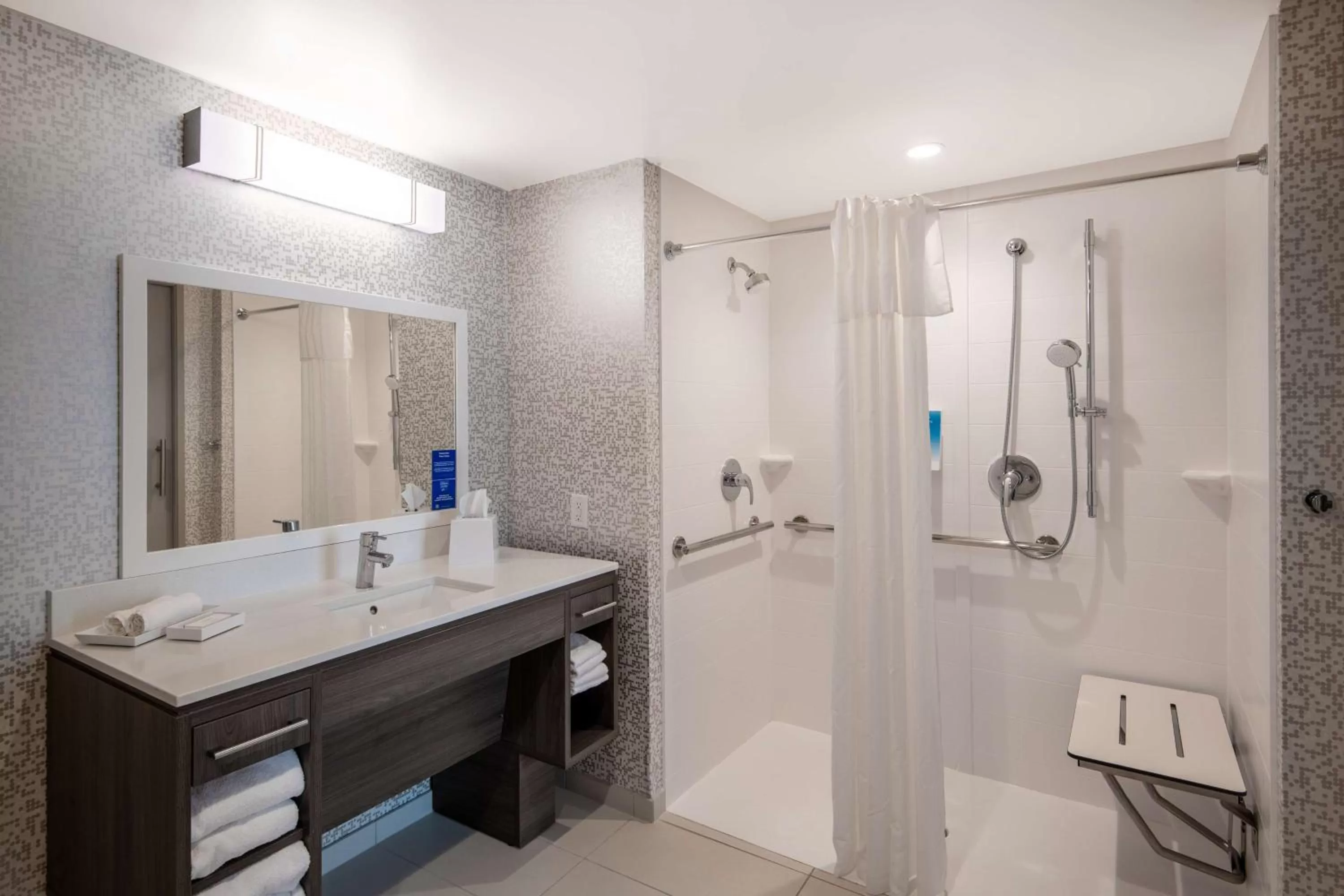 Bathroom in Home2 Suites By Hilton Phoenix Airport North, Az