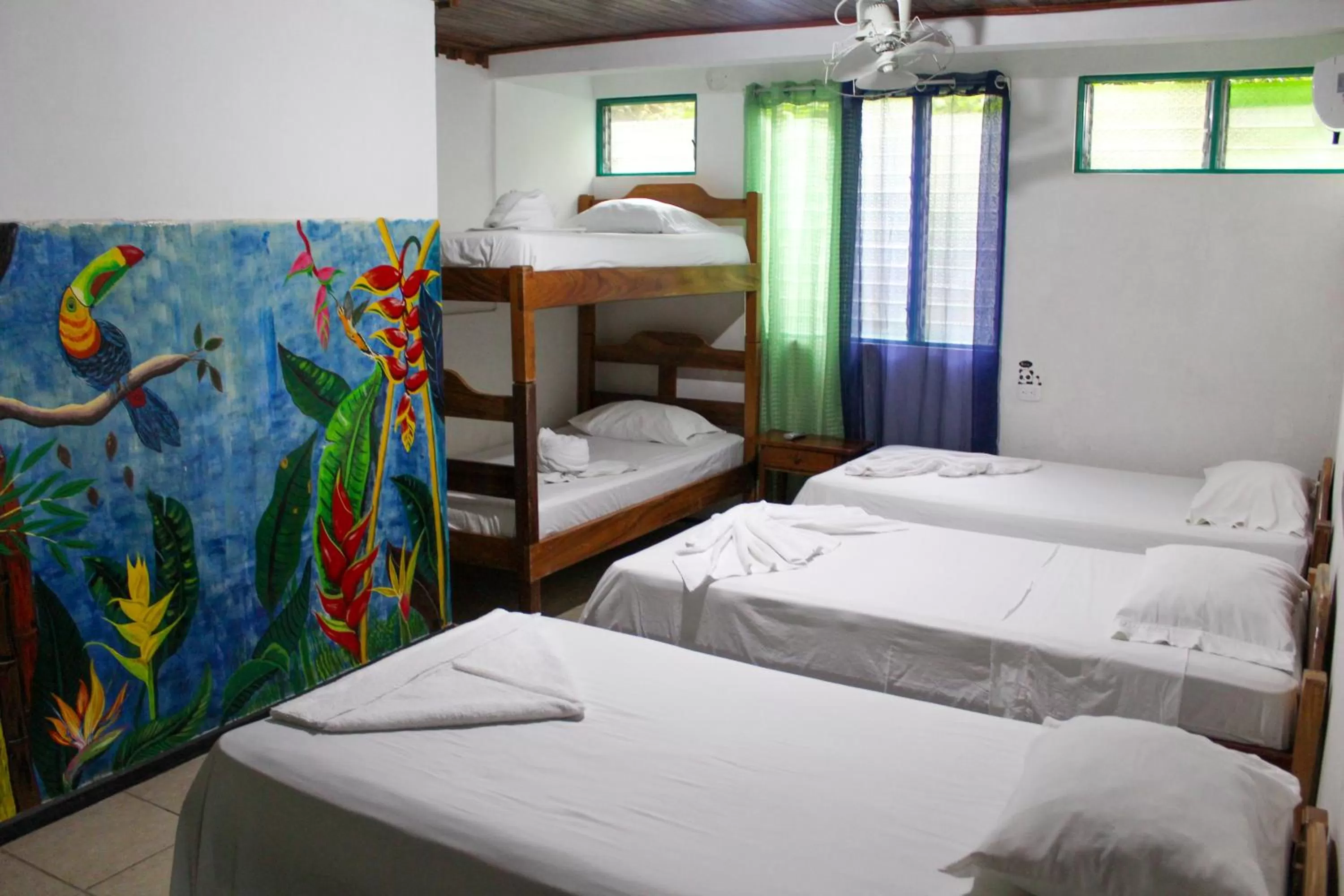 Bunk Bed in Hotel La Cascada