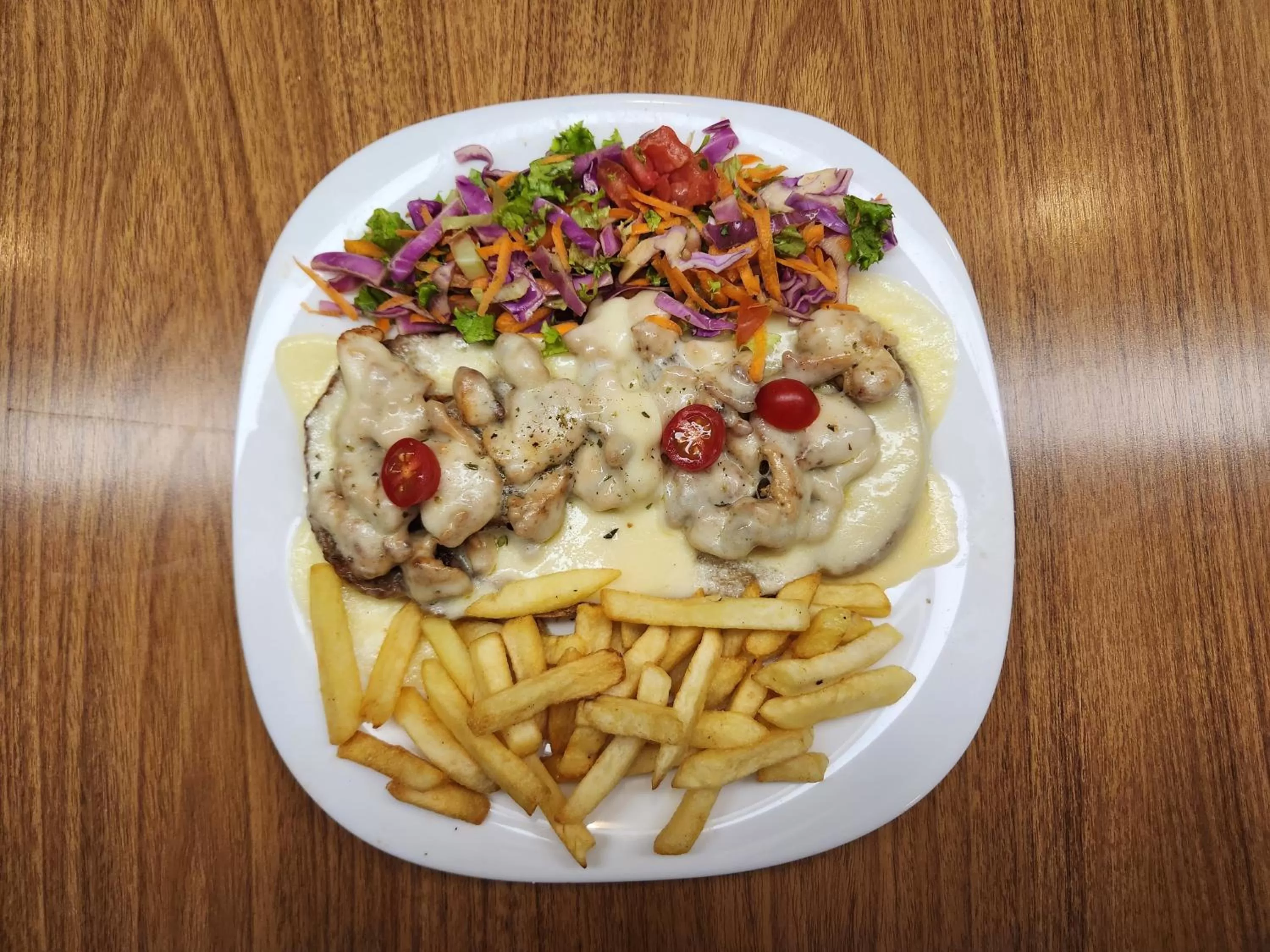 Restaurant/places to eat in ibis Jatai