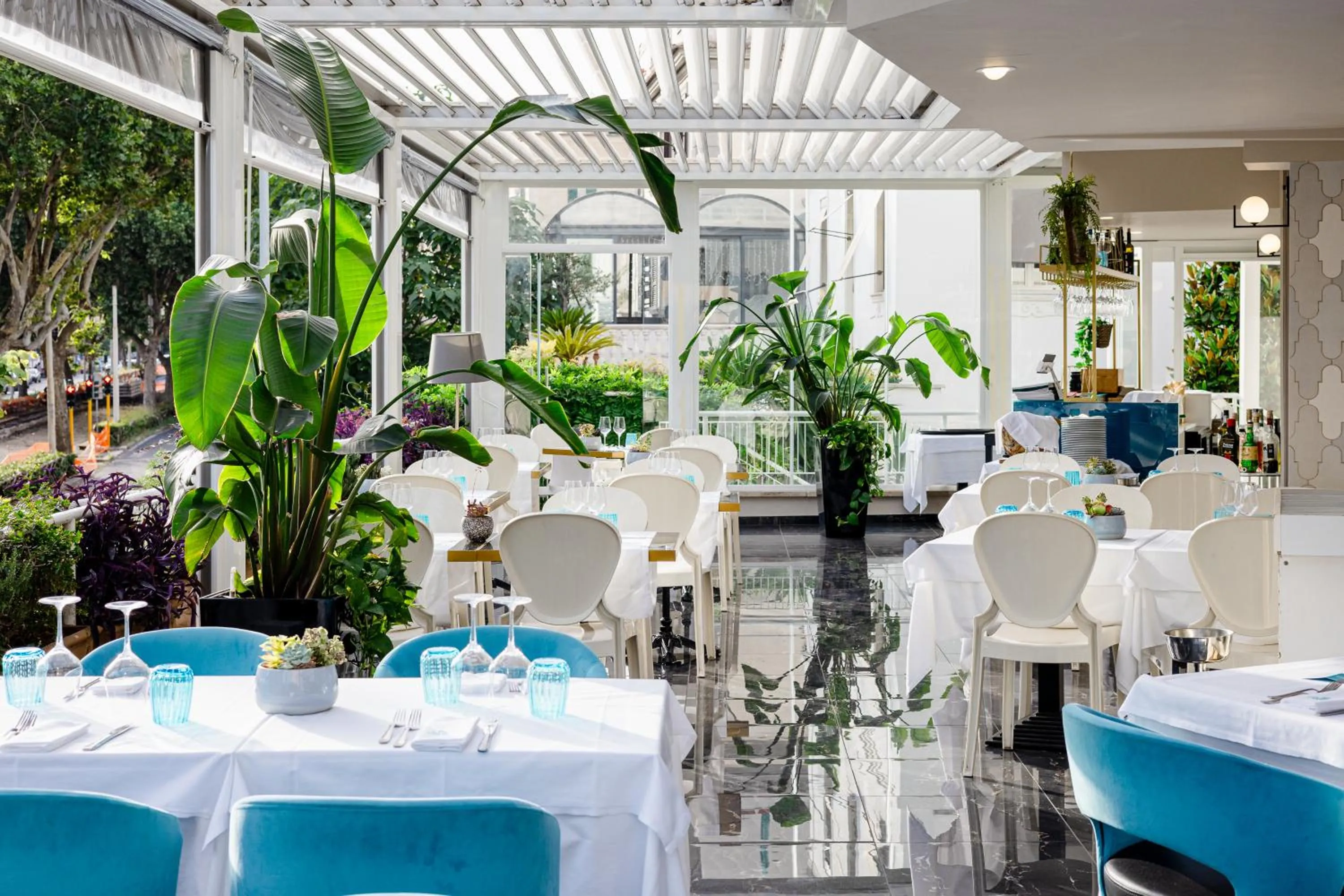 Restaurant/places to eat in Villa Zaccardi