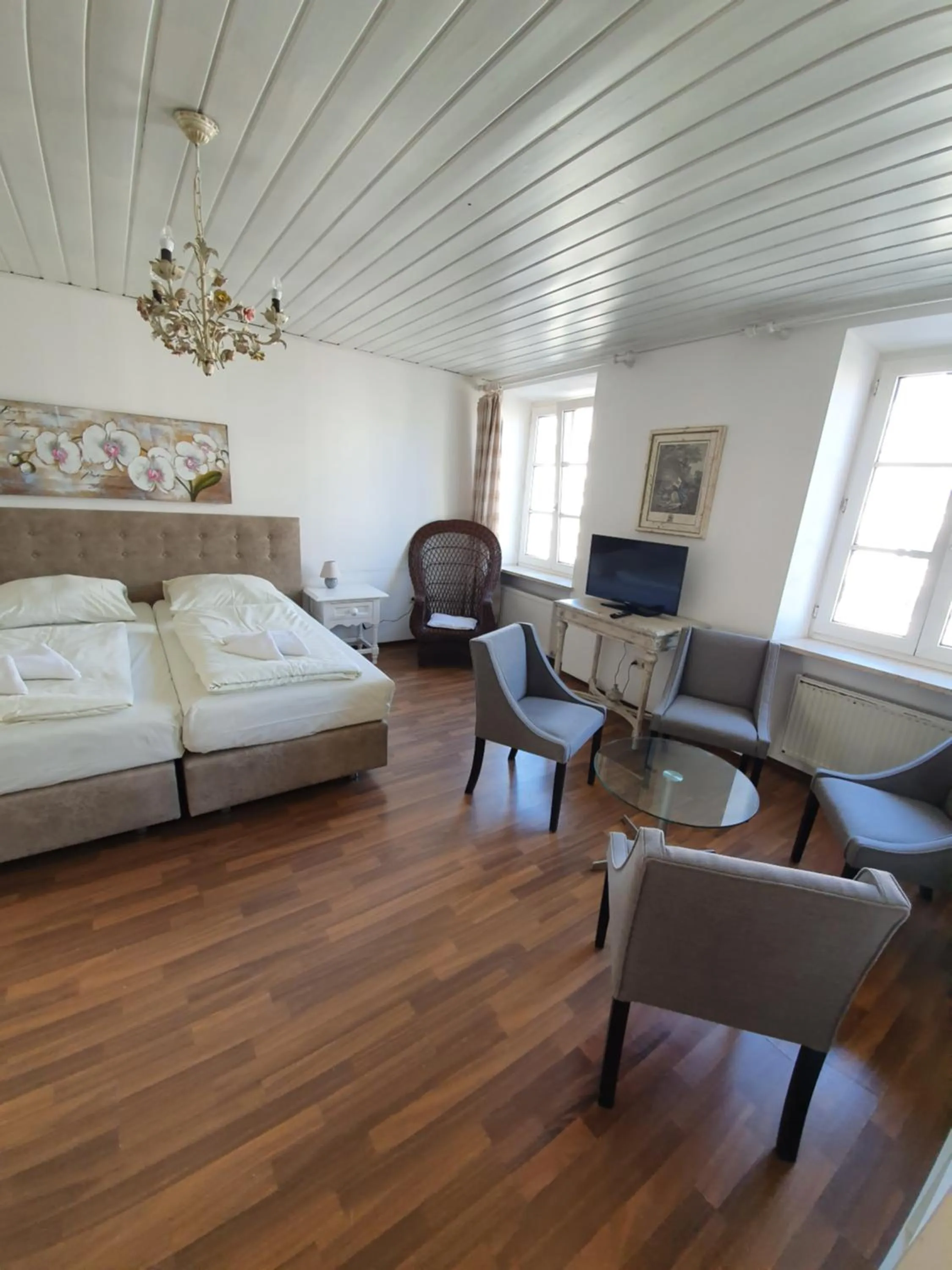 Photo of the whole room, Bed in Pension Seibel