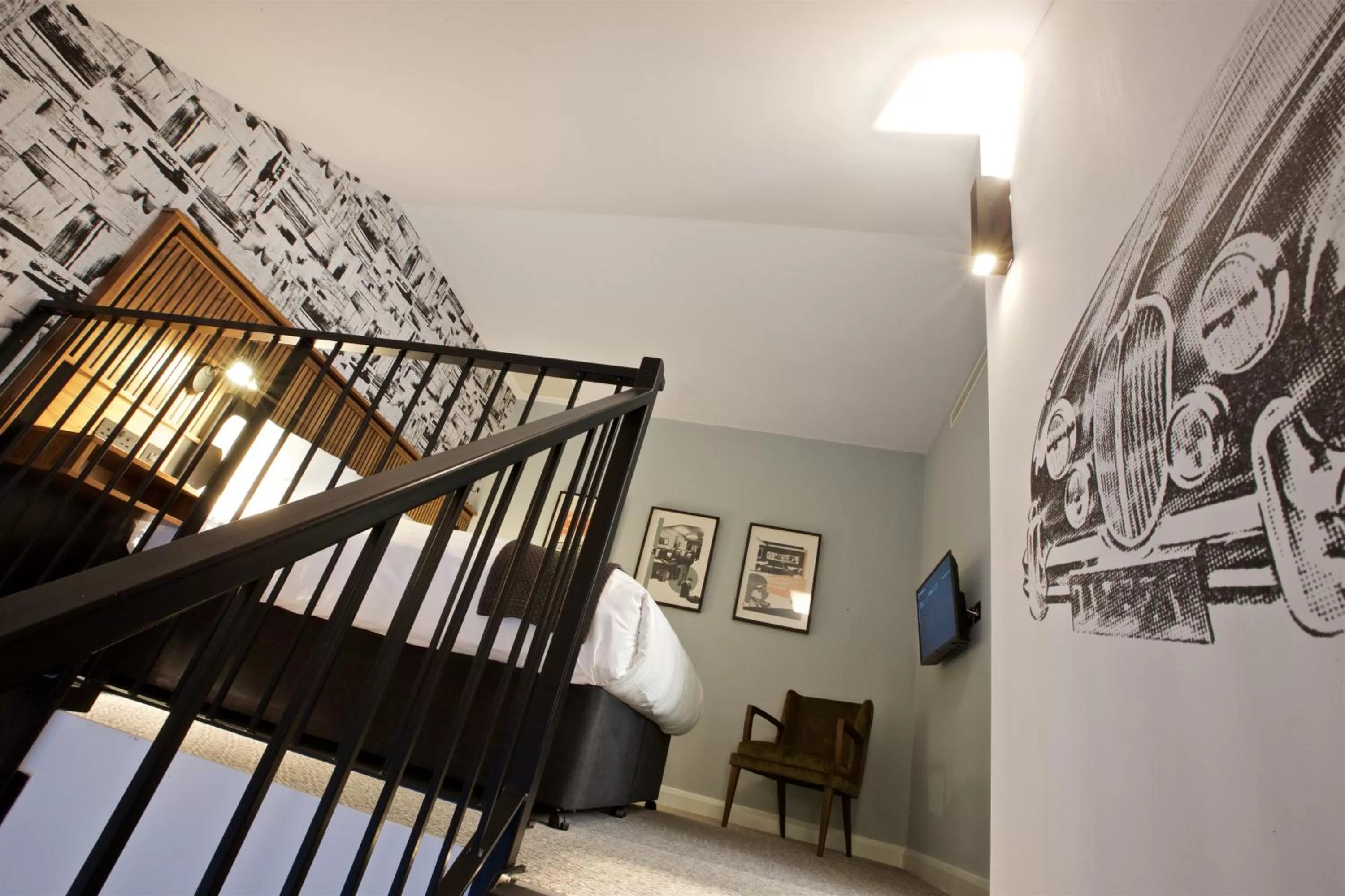 Bed in Telegraph Hotel - Coventry