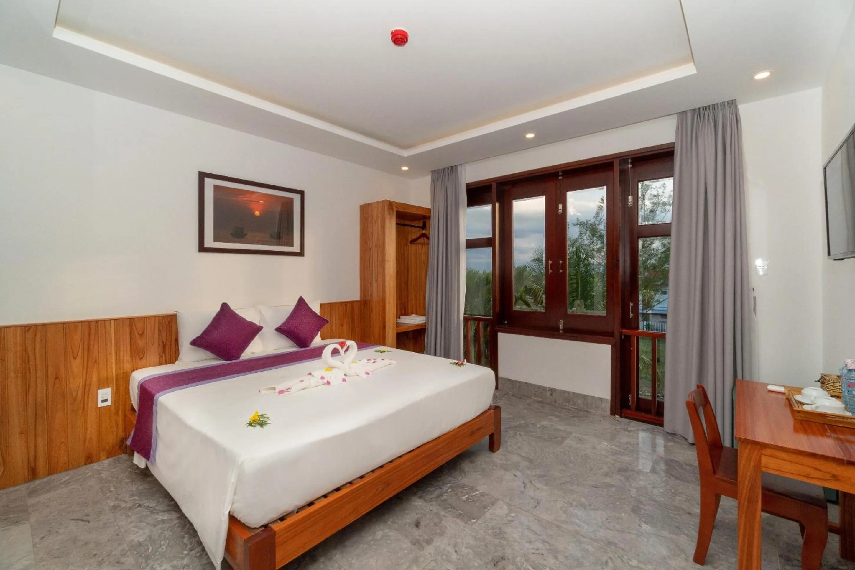 Bed in Lama Villa Hoi An