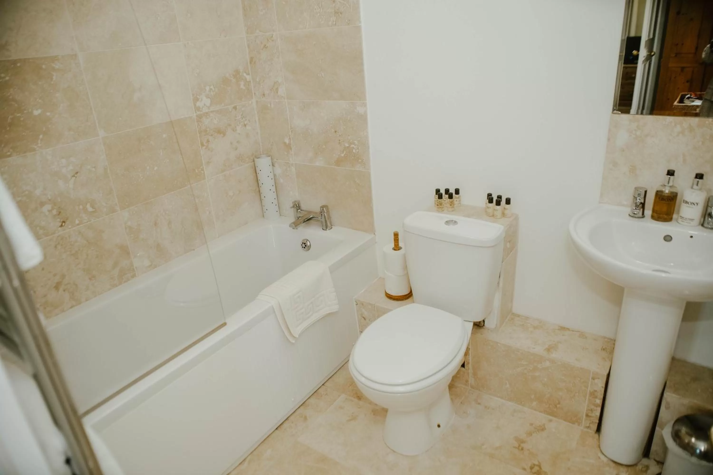 Bathroom in Toghill House Farm