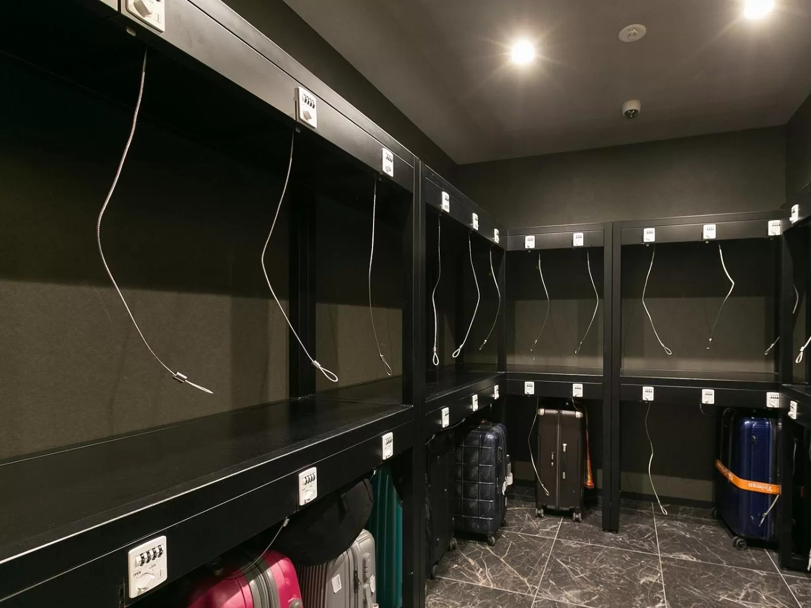 microwave in Hotel Oriental Express Osaka Shinsaibashi