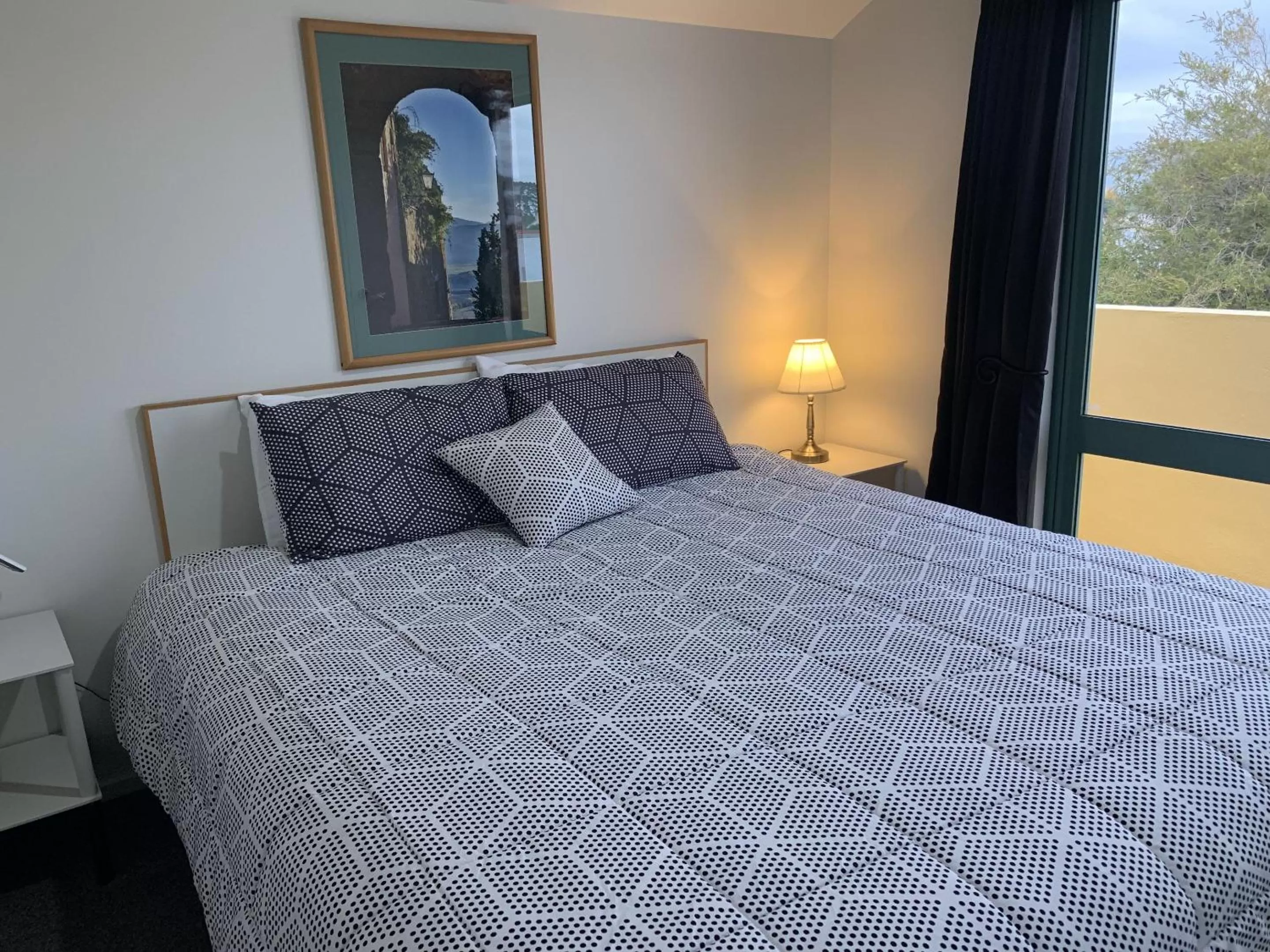 Deluxe Suite in Tuscany Gardens Motor Lodge