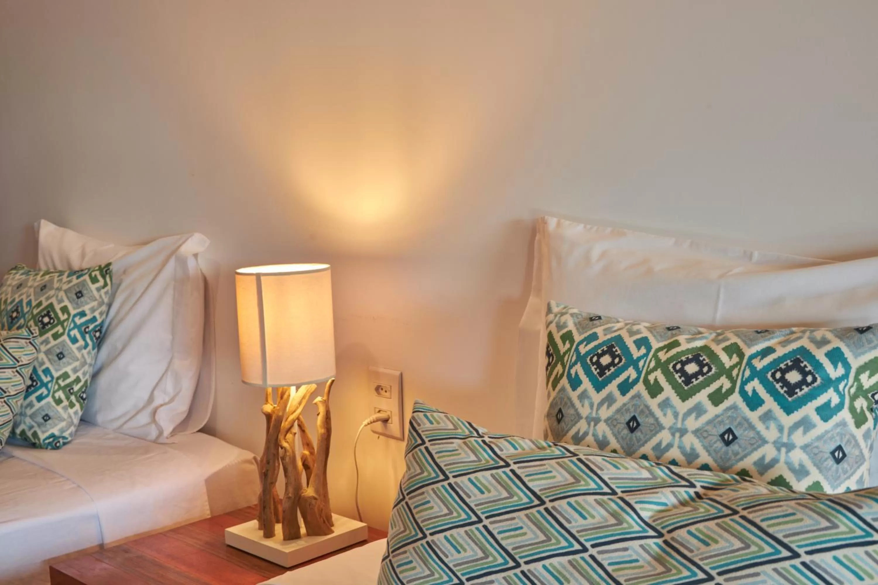 Bed in Kauli Seadi Beach Hotel