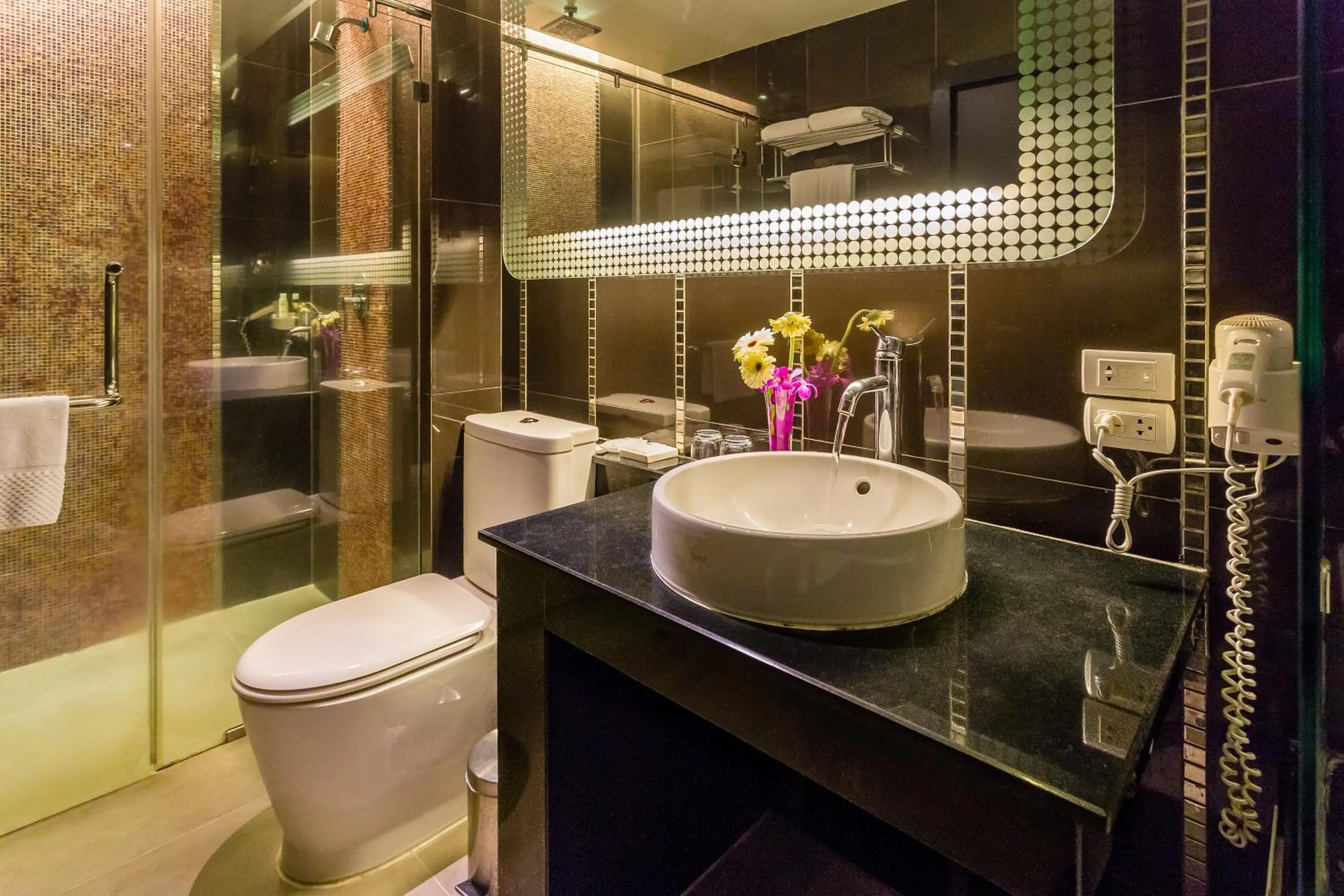 Shower in Nova Platinum Hotel