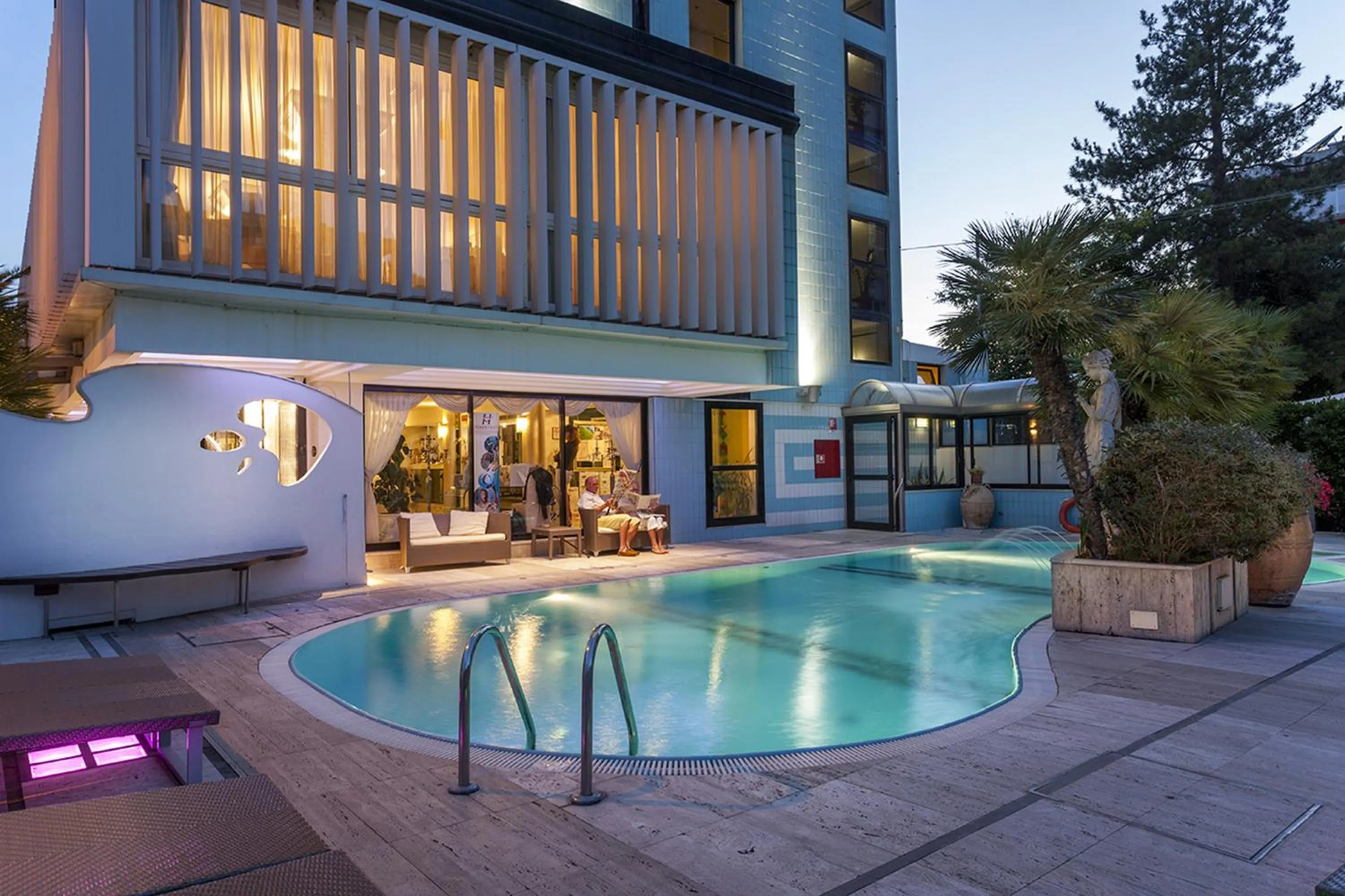 Pool view in Hotel Feldberg