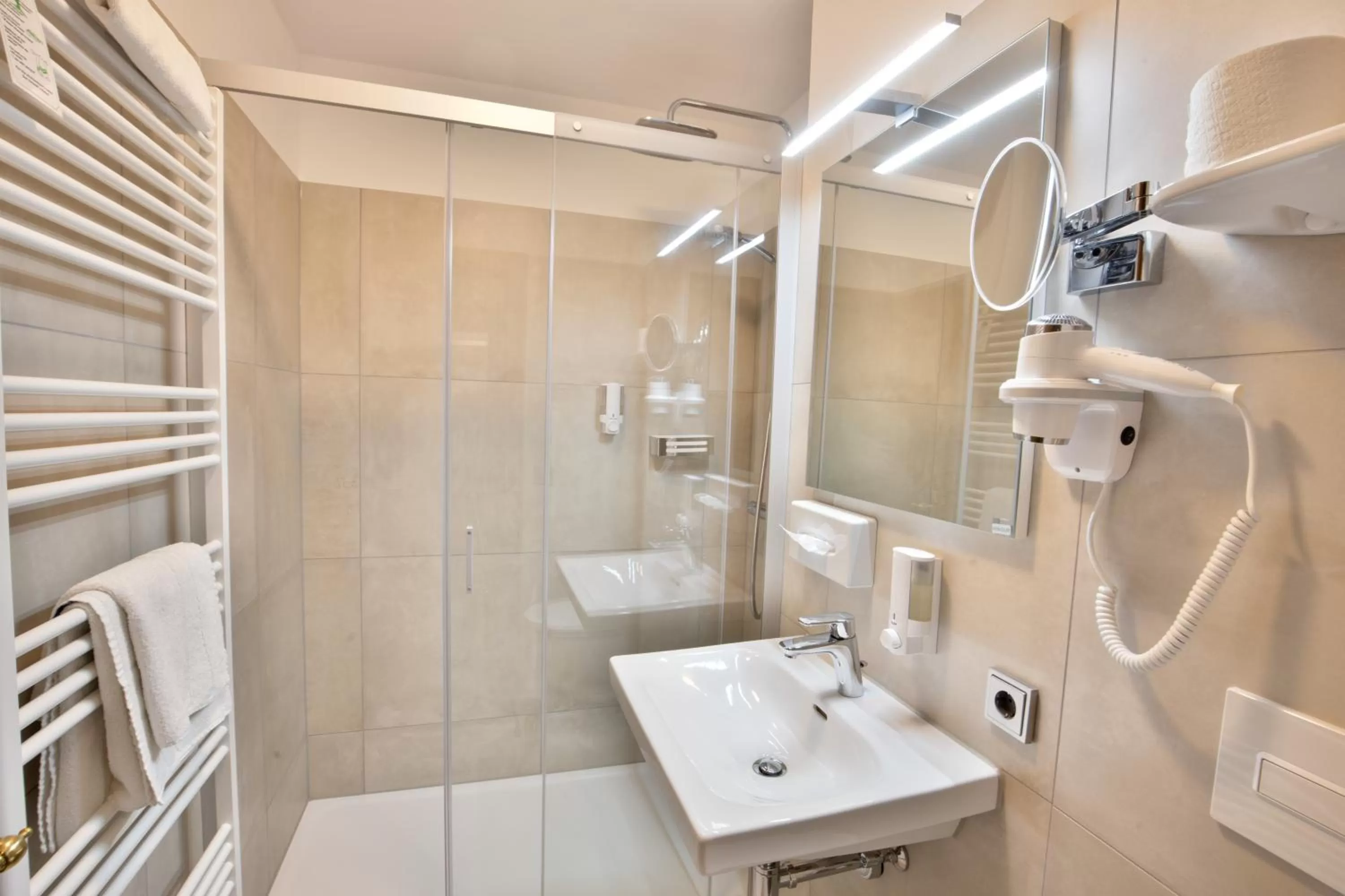 Bathroom in Deeke's Quellenhof