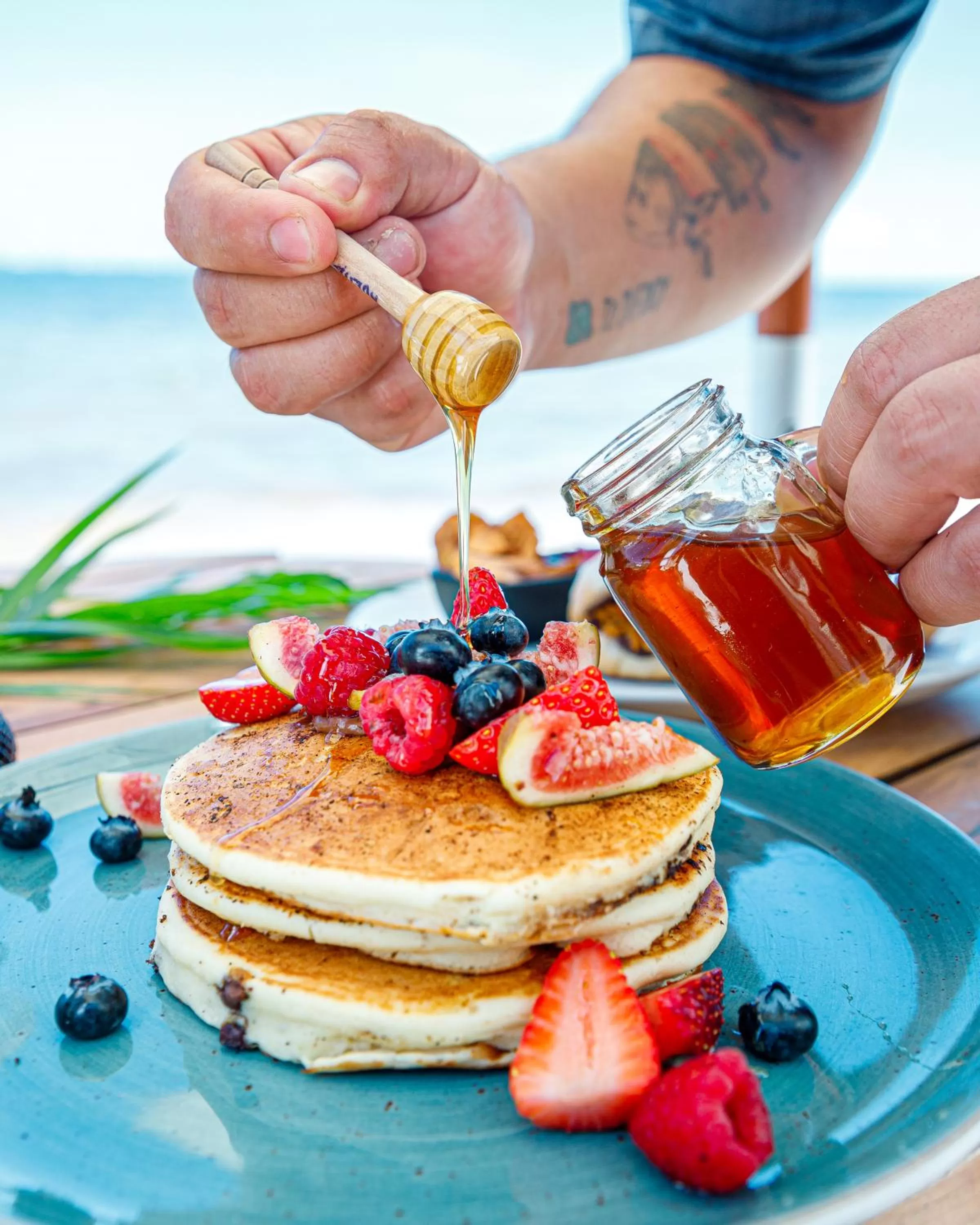 Restaurant/places to eat in Hacienda Morelos Beachfront Hotel