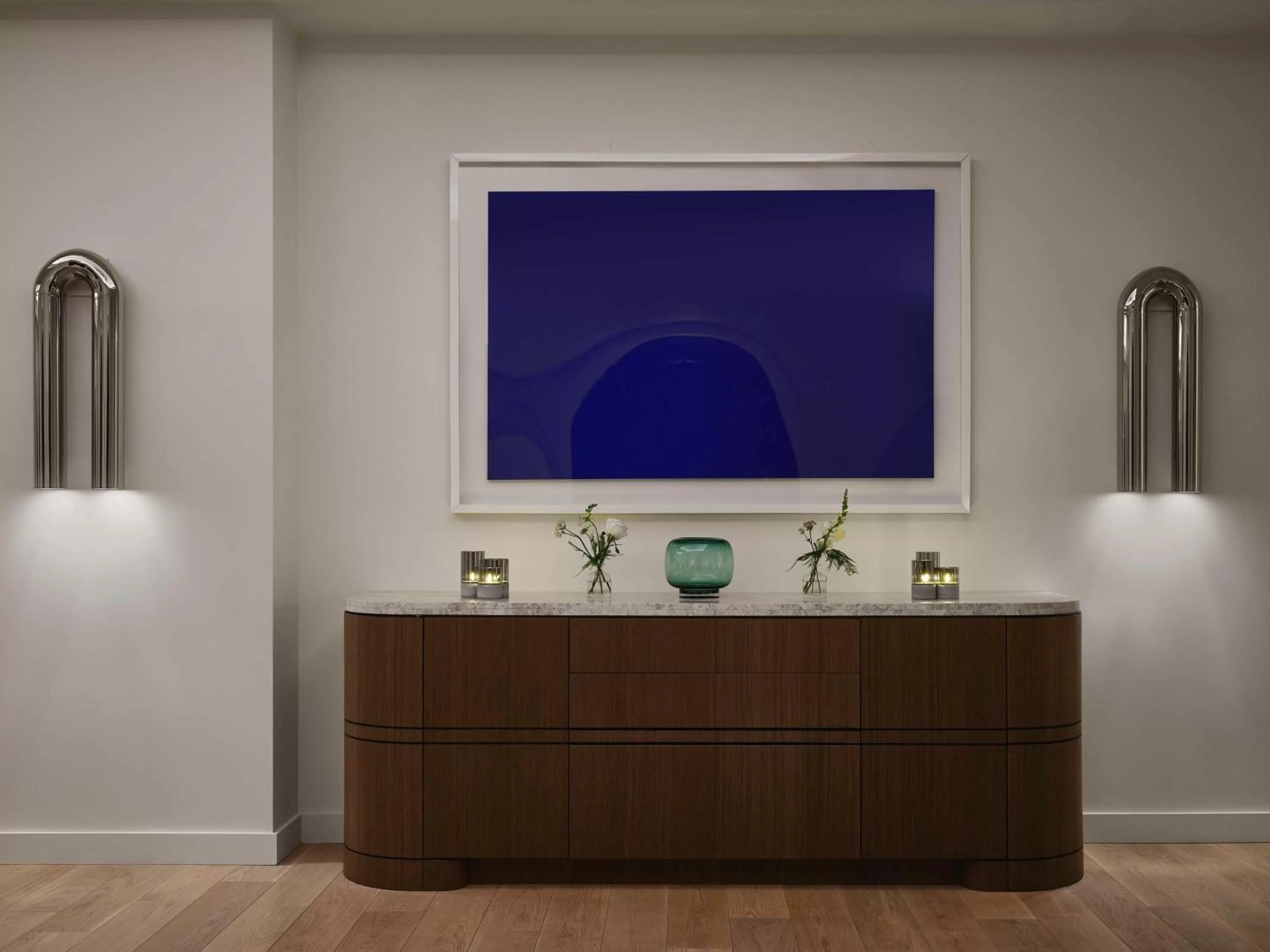 Meeting/conference room in Vogue Hotel Montreal Downtown, Curio Collection by Hilton