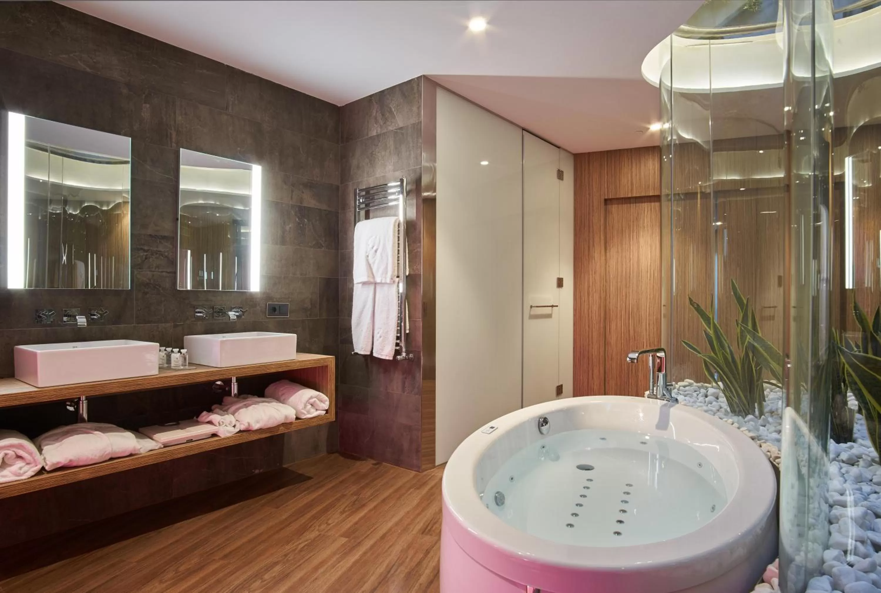 Bathroom in Pure Salt Port Adriano - Adults Only