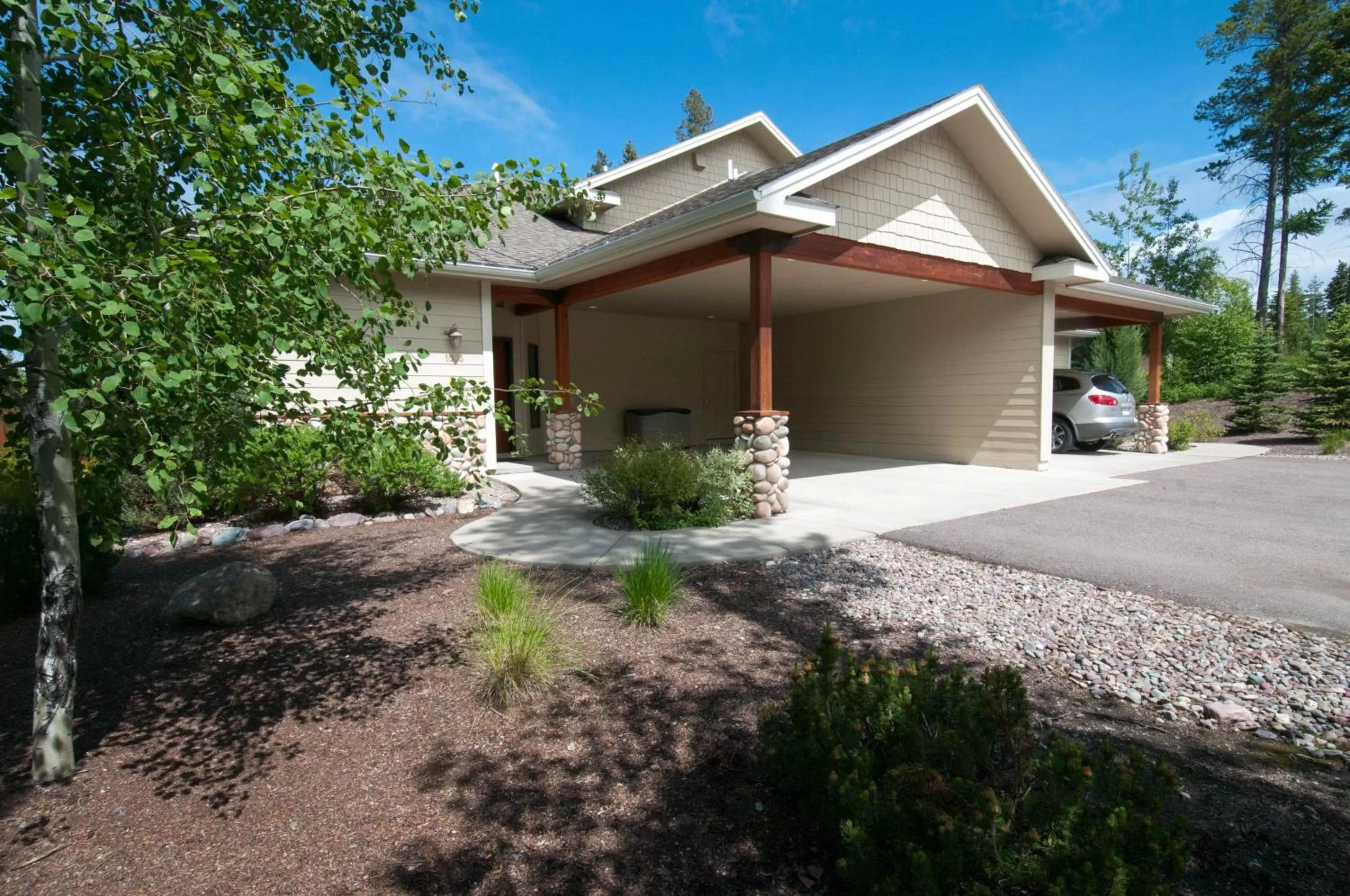 Street view in Meadow Lake Resort & Condos