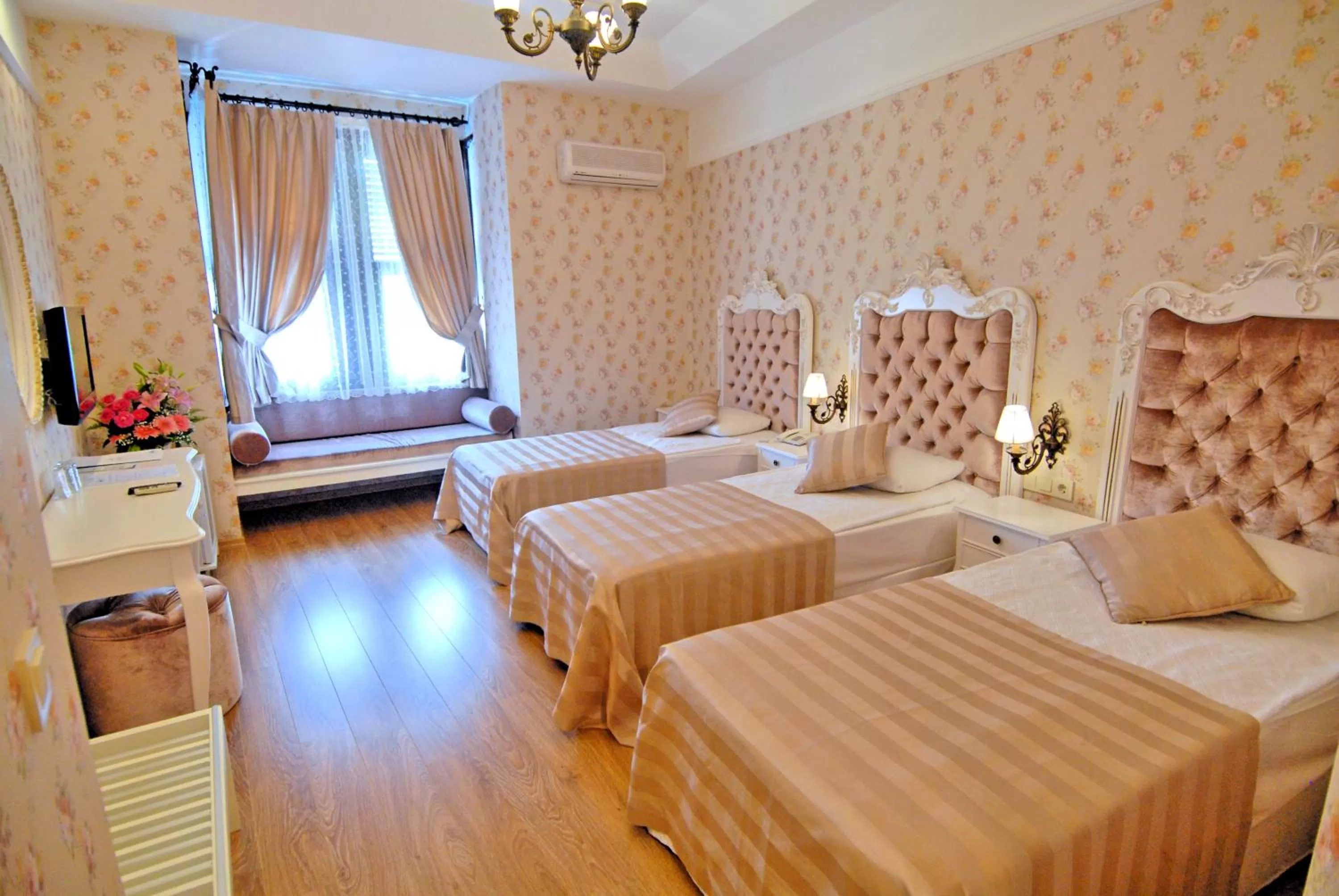 Bedroom, Bed in Aspen Hotel Kaleiçi