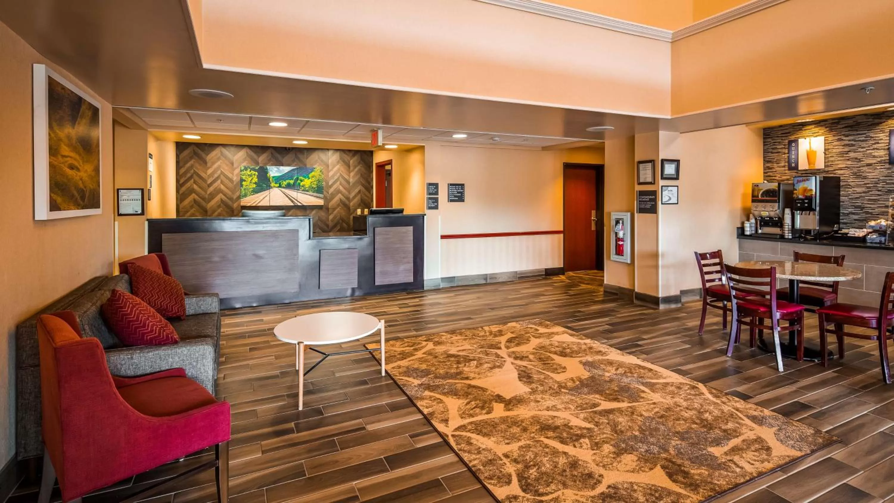Lobby or reception in Best Western Danville Inn