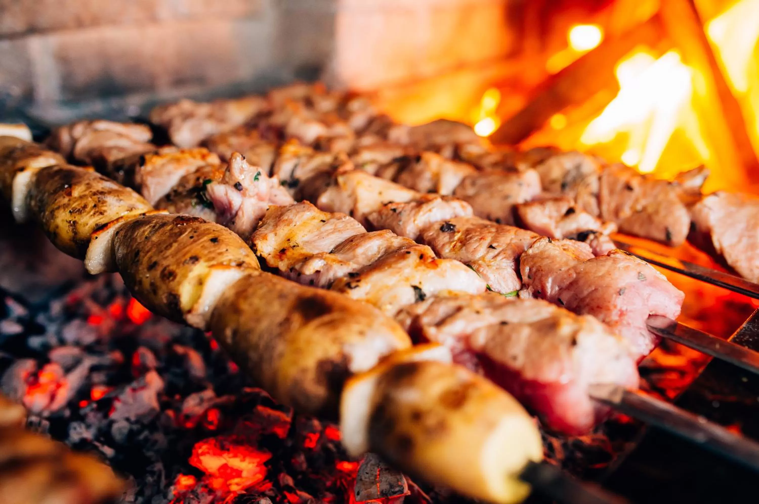 Restaurant/places to eat, Food in Urartu Hotel