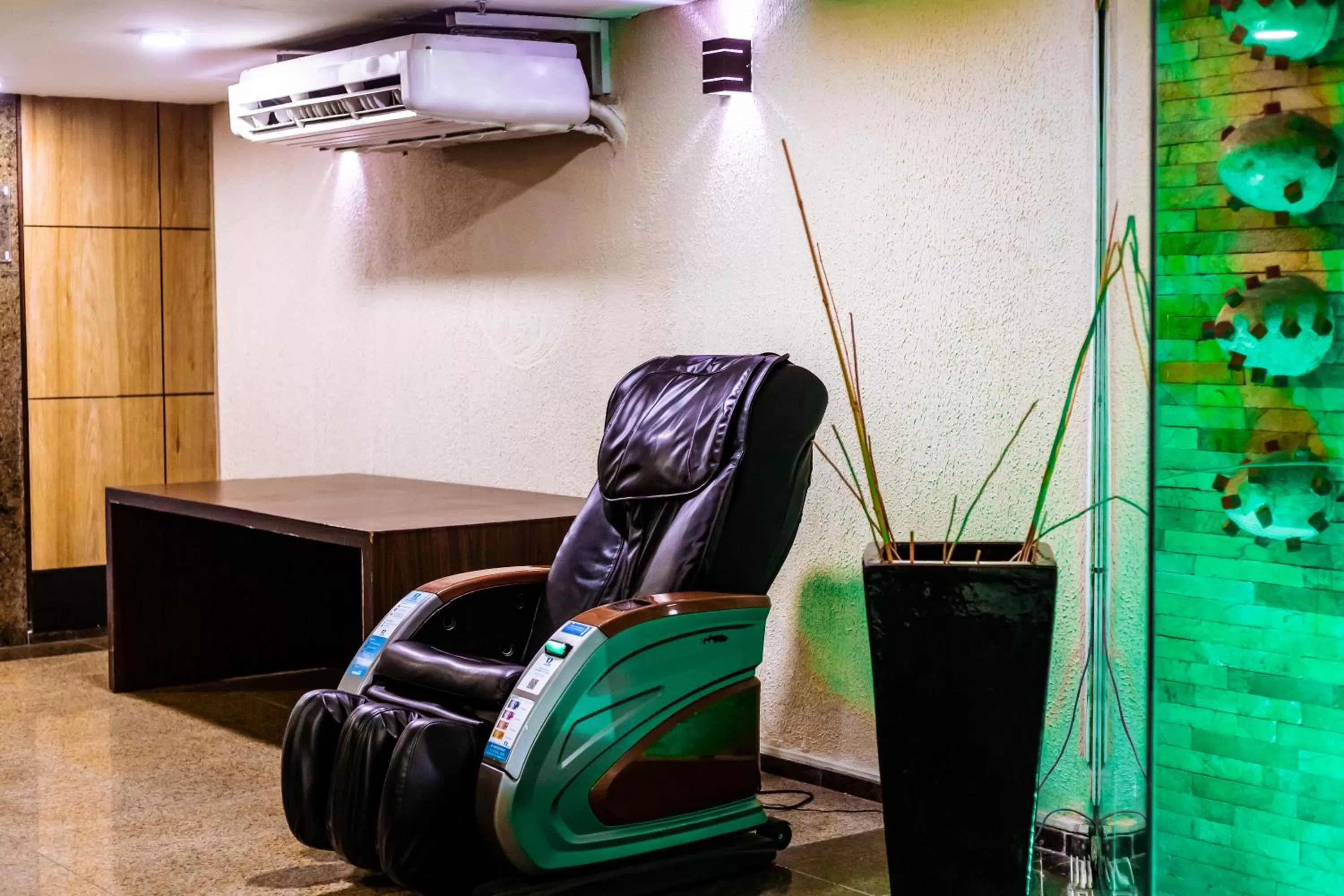 Lobby or reception in Hotel Golden Park Recife Boa Viagem By Nacional Inn