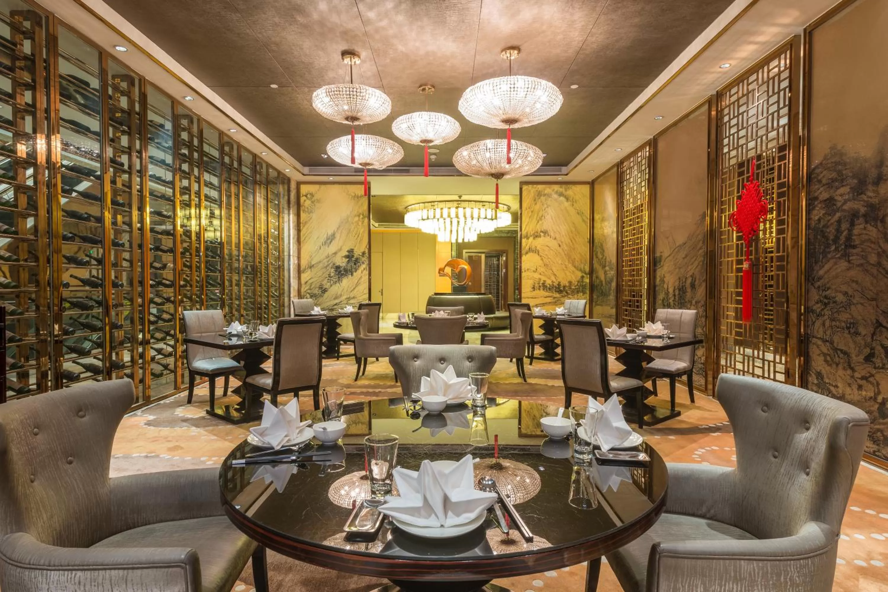 Restaurant/places to eat in Crowne Plaza Hotel Lanzhou by IHG