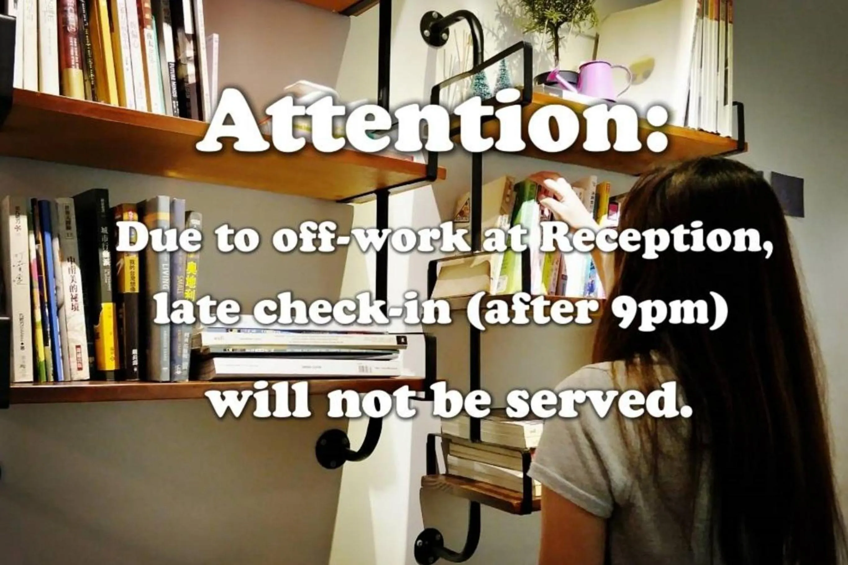 Library in Bayhouse Comfortel Hualien Hostel