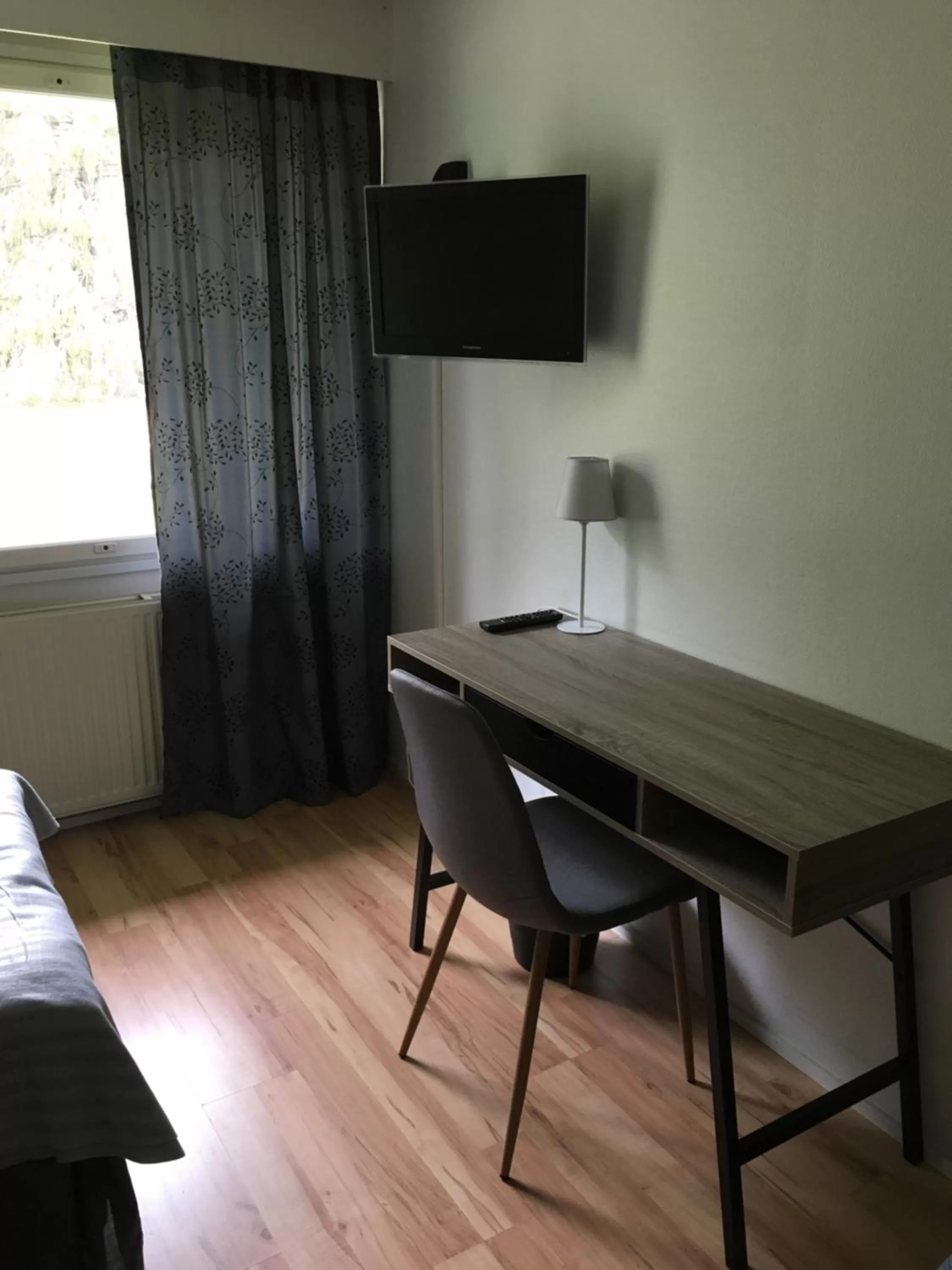 Twin Room in Hotel Yöpuu