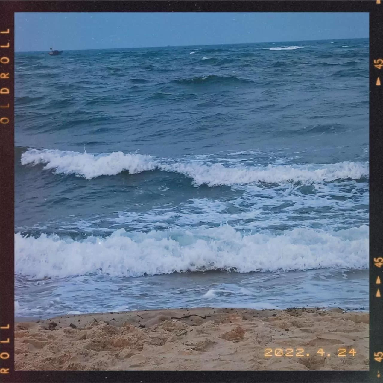 Beach in Peaceful House Hostel