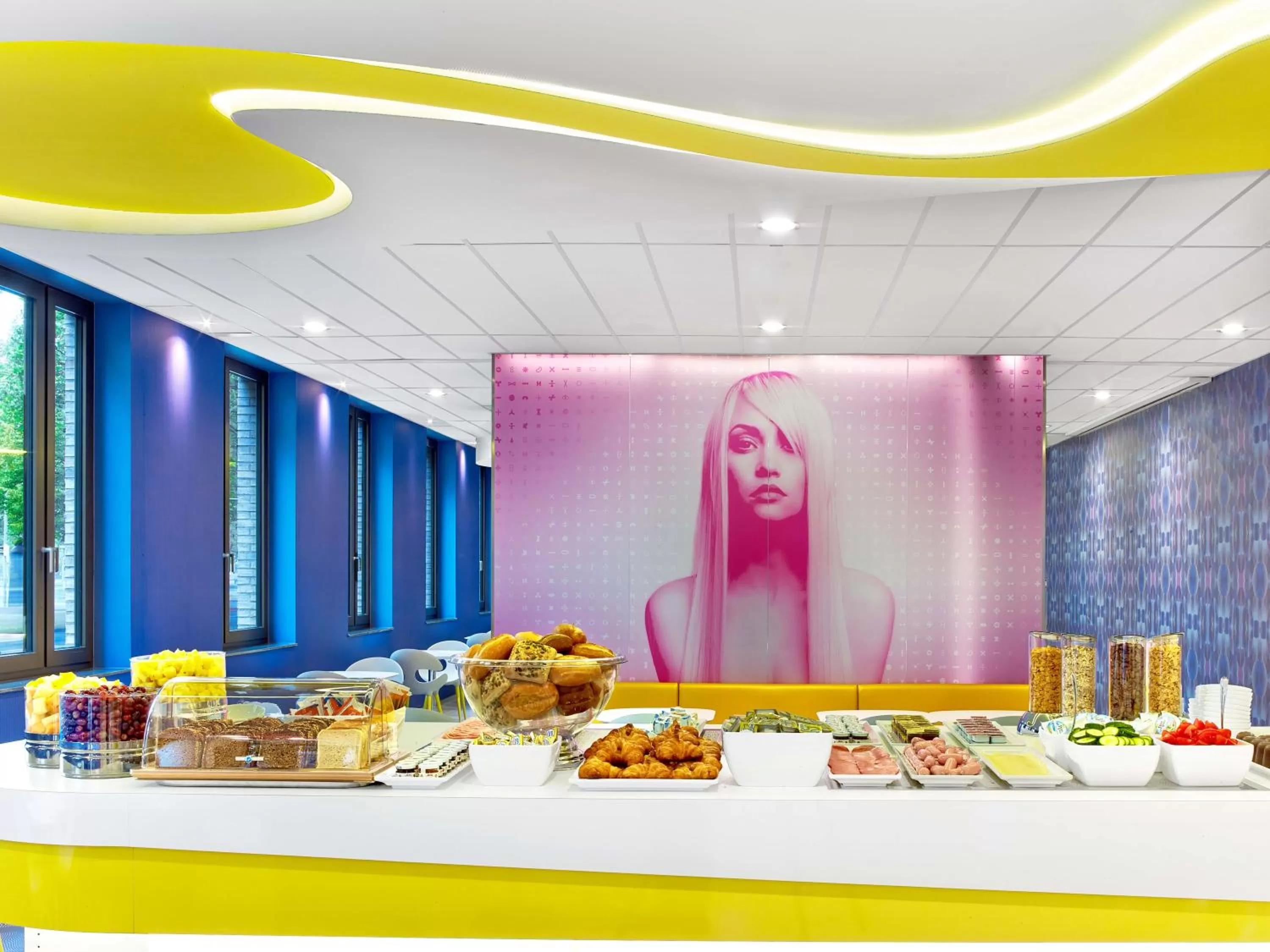 Food and drinks in Prize by Radisson, Hannover City