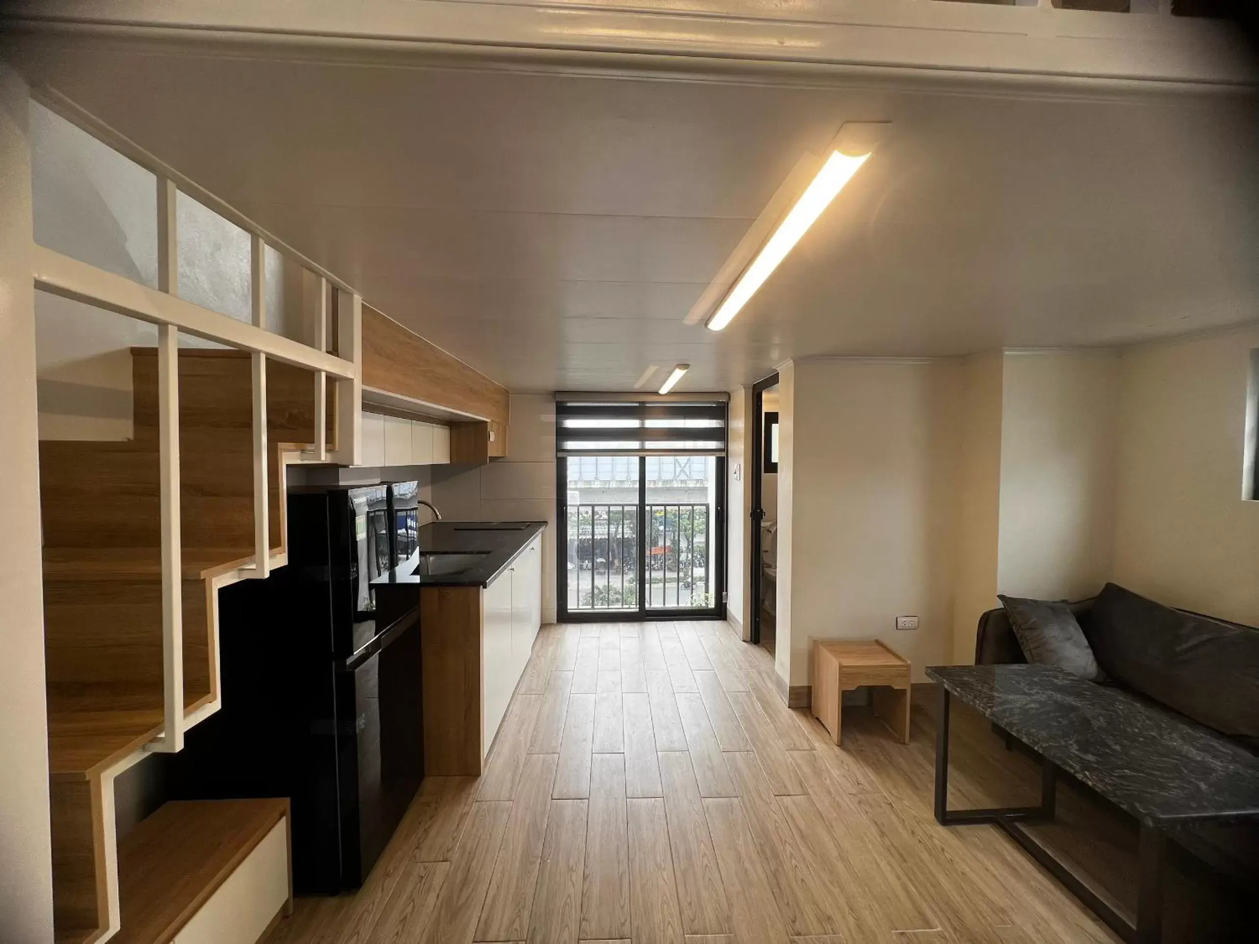 Apartment with Balcony in Era Apartment Nguyen Trai Apartment with Balcony in Era Apartment Nguyen Trai