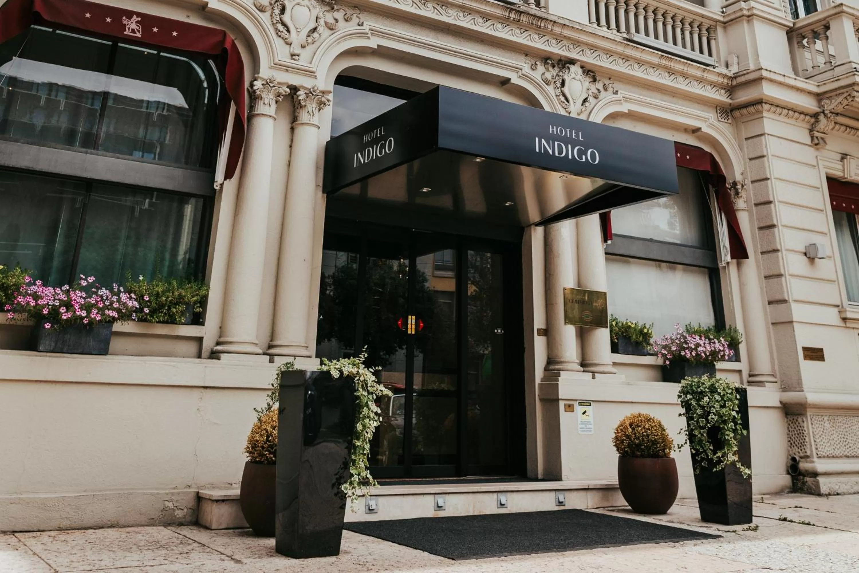 Facade/entrance in Hotel Indigo Verona - Grand Hotel Des Arts by IHG