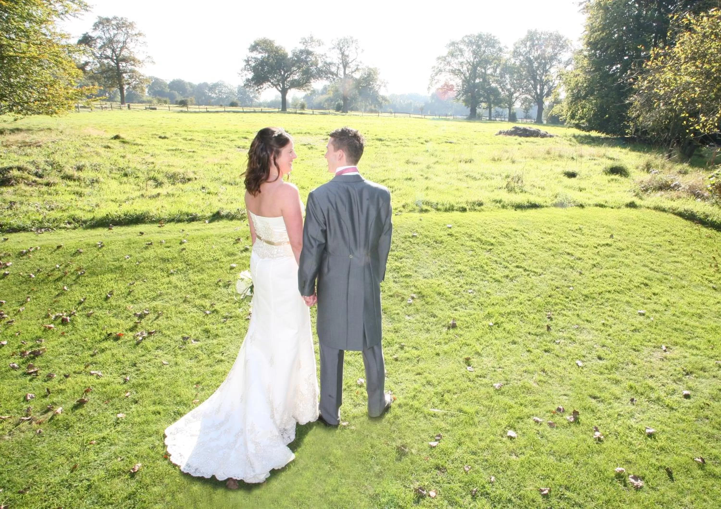 Garden in Guildford Manor Hotel & Spa