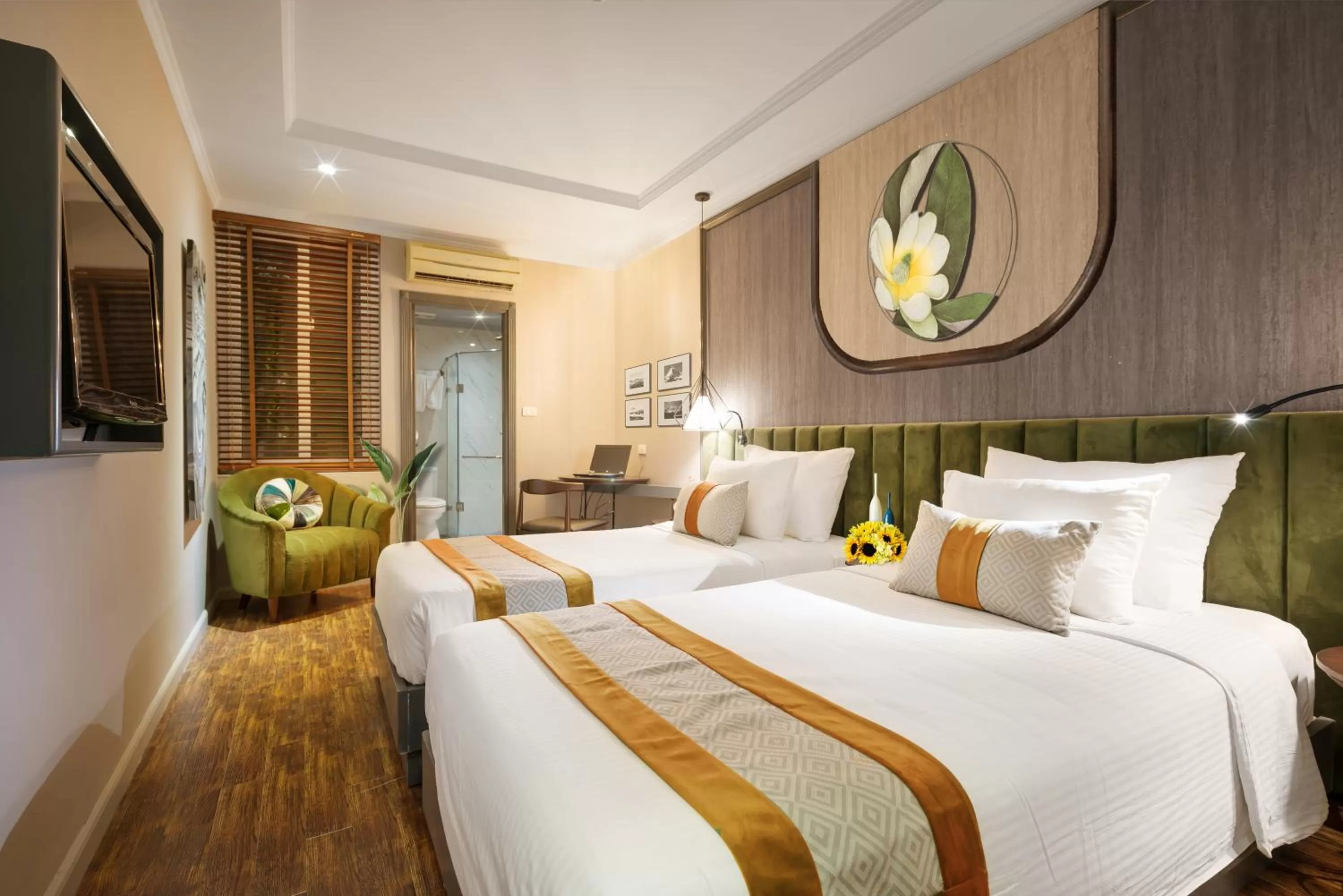 Bedroom, Bed in Hanoi Center Silk Hotel & Travel