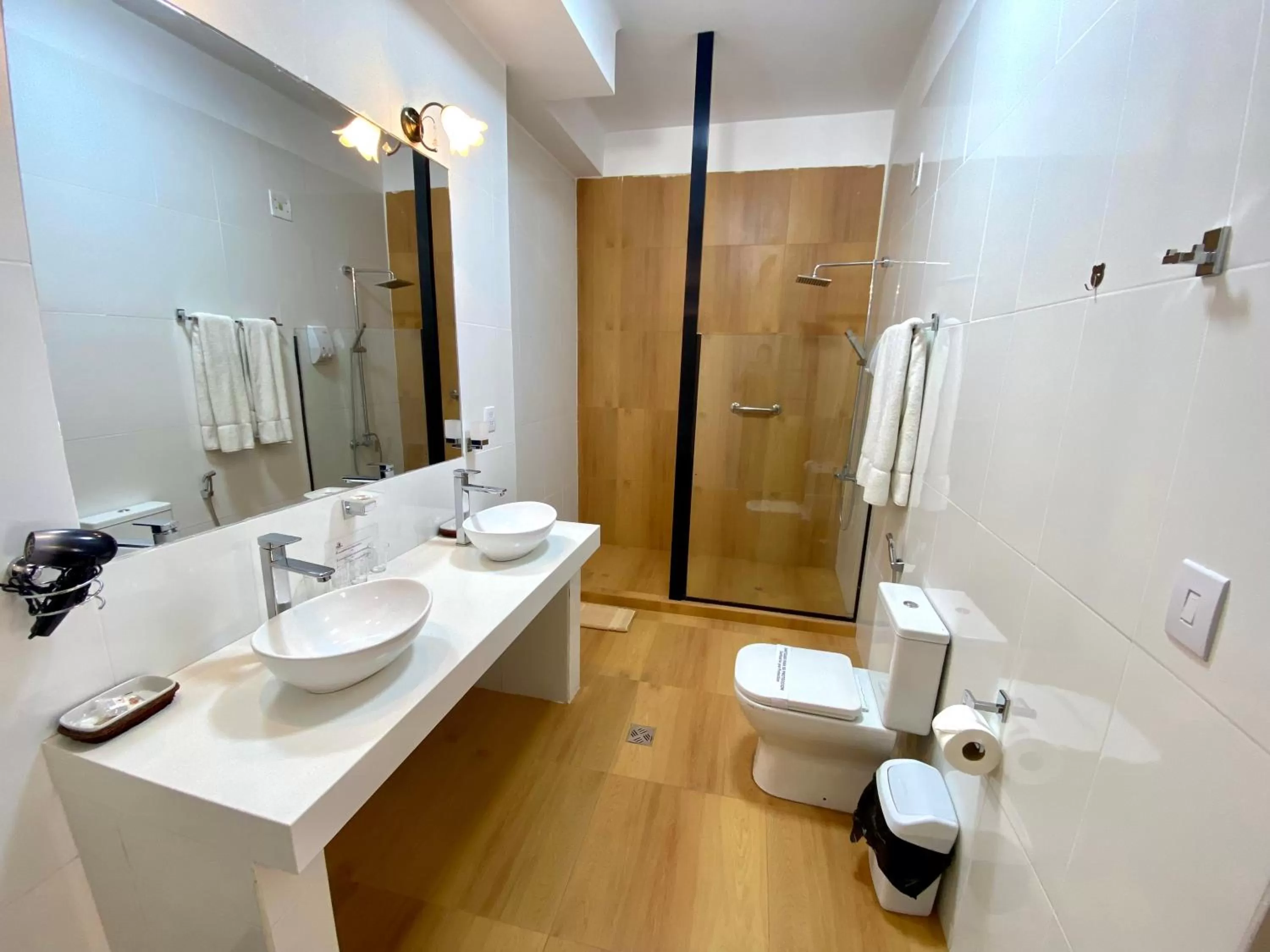 Bathroom in El Hotel de Su Merced