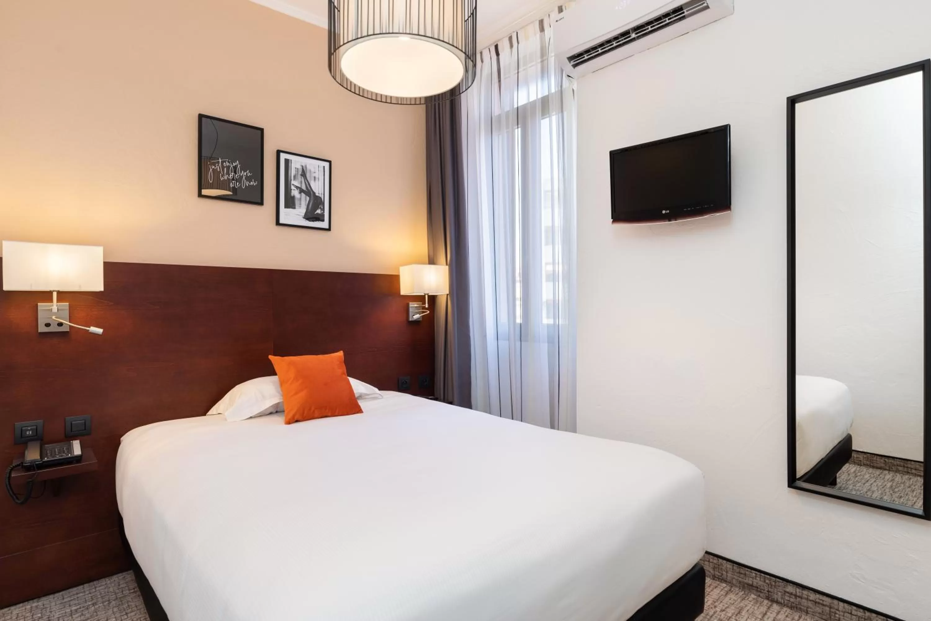 Single Room in Best Western Hôtel des Orangers Cannes